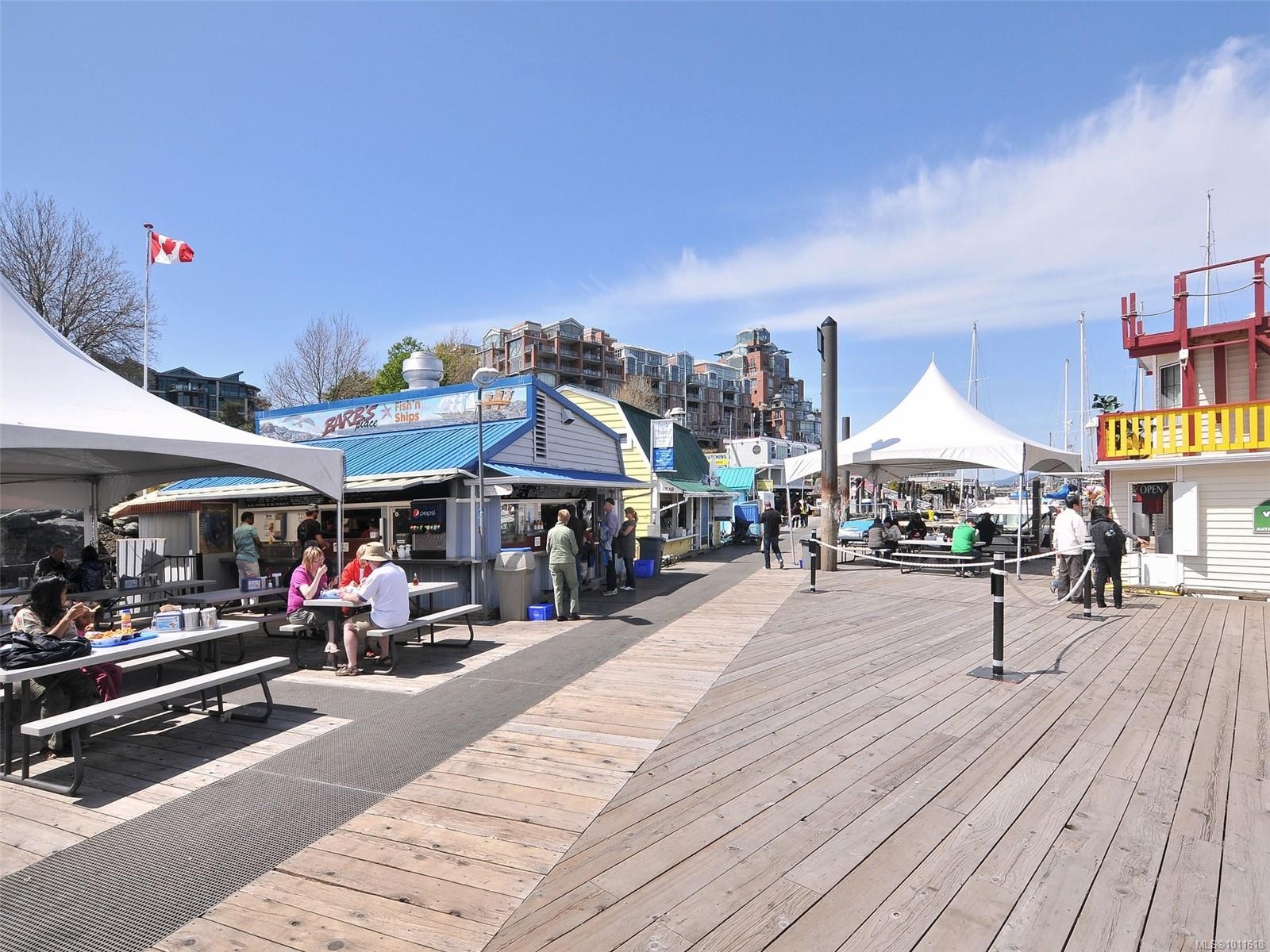 









209


Superior

St, 4,
Victoria,




BC
V8V 1T4

