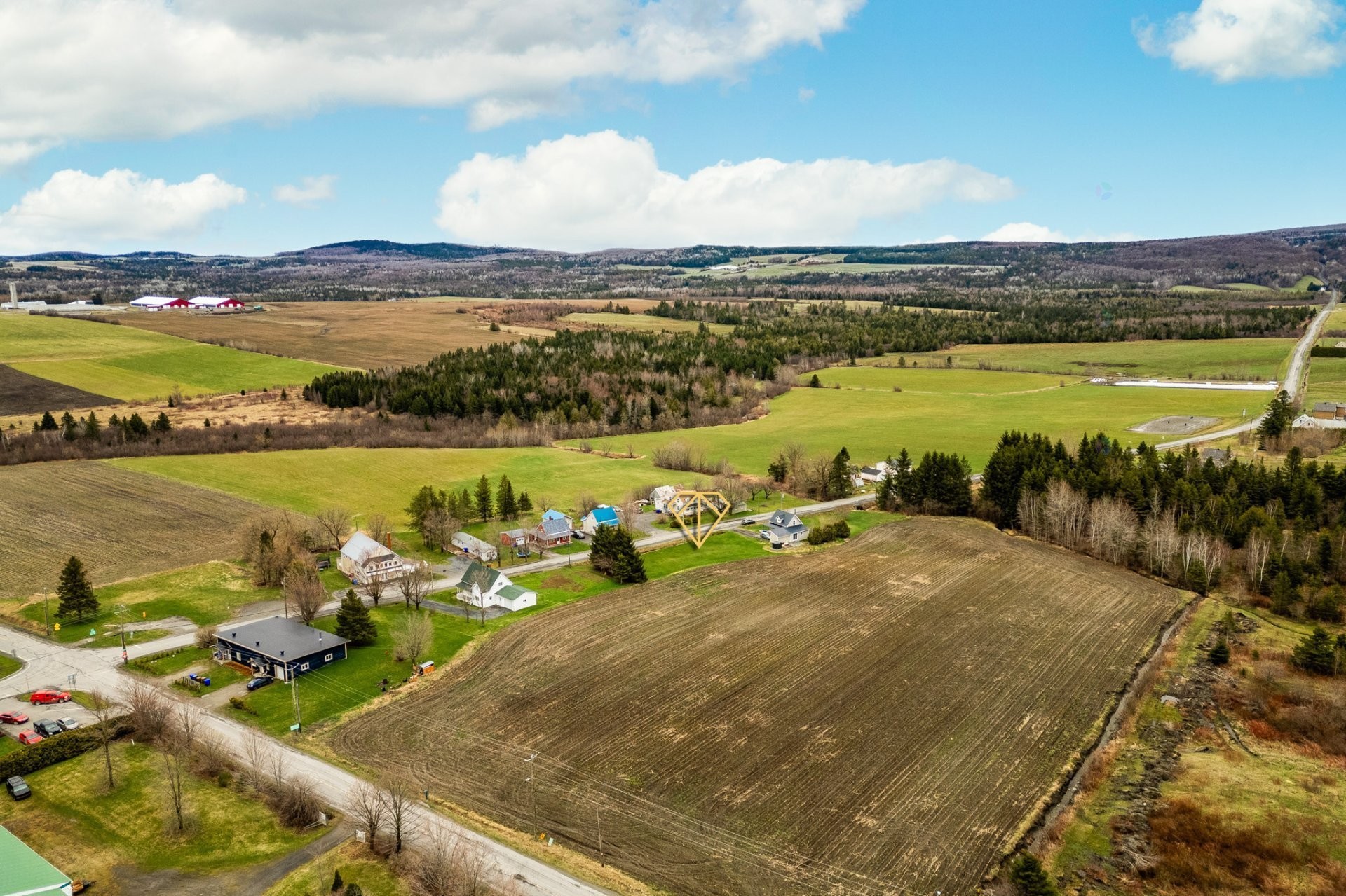 












Ch. St-Jacques

,
Saint-Herménégilde,







QC
J0B2W0

