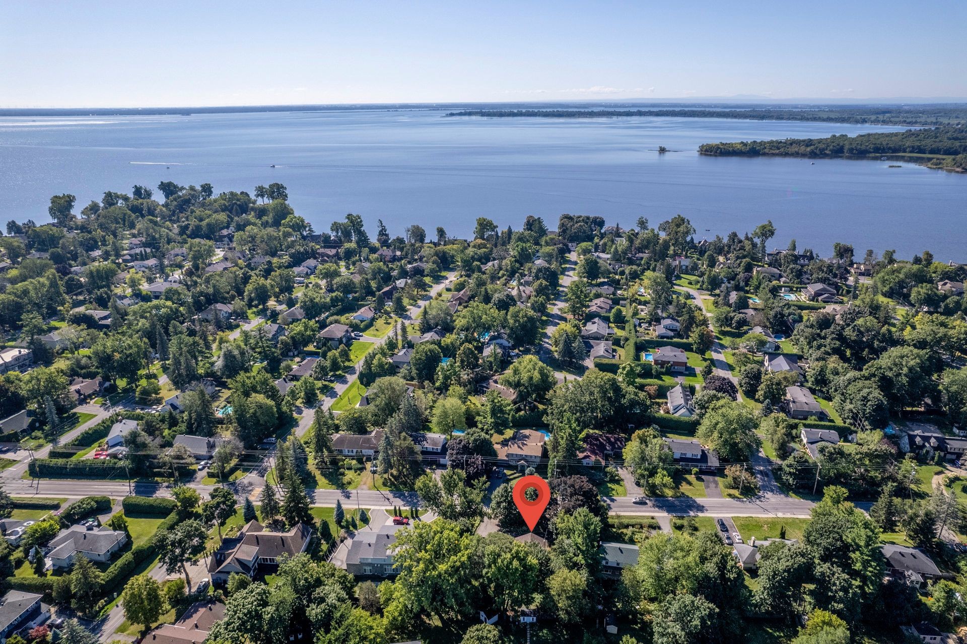 









533


Boul. Beaconsfield

,
Beaconsfield,




QC
H9W4C8

