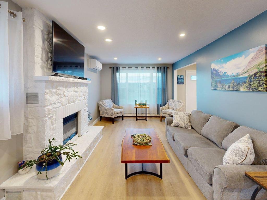 












4 Cooling Street

,
Glace Bay,




NS
B1A 5R7

