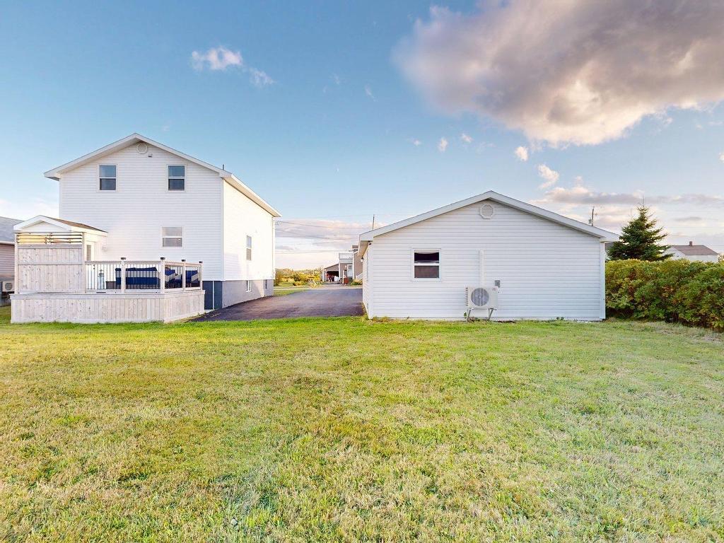 












4 Cooling Street

,
Glace Bay,




NS
B1A 5R7

