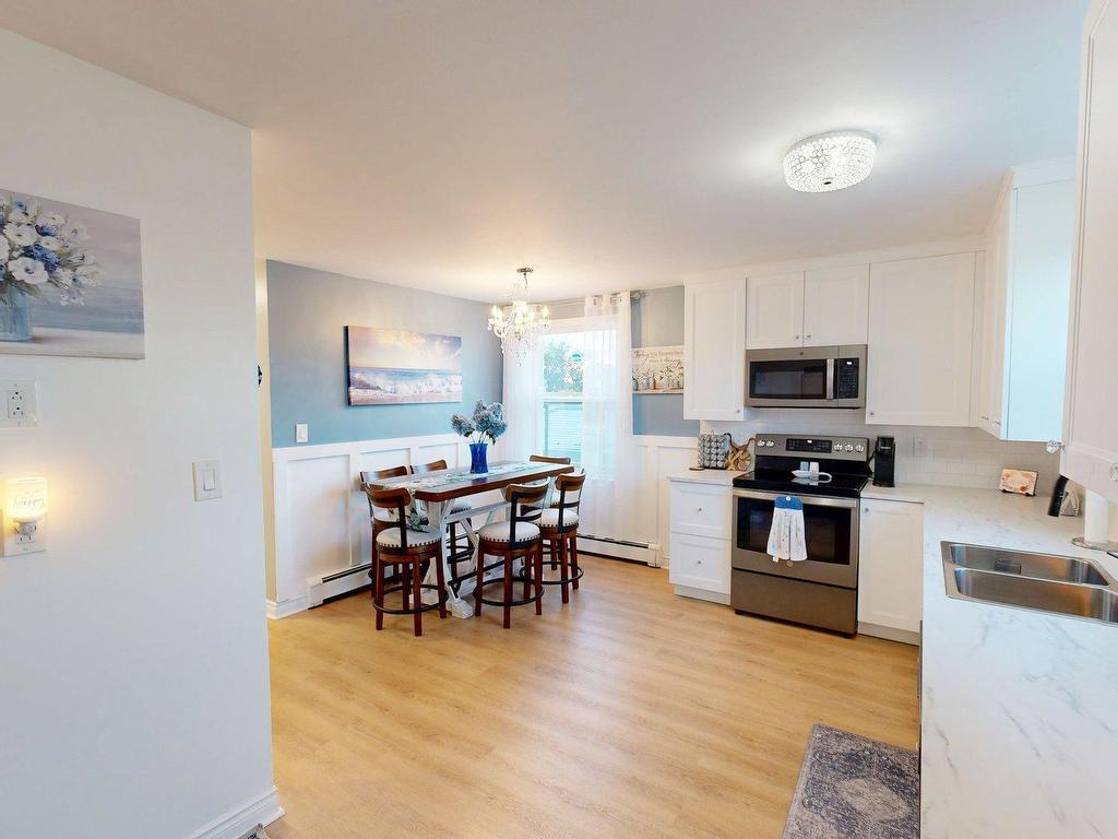 












4 Cooling Street

,
Glace Bay,




NS
B1A 5R7

