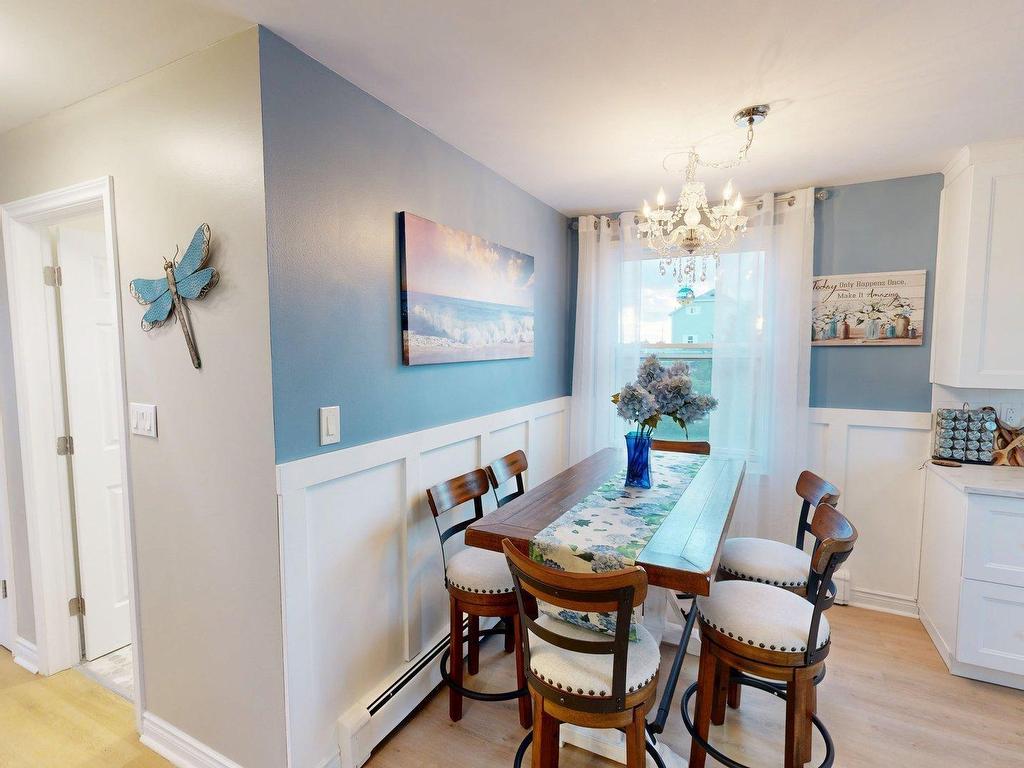 












4 Cooling Street

,
Glace Bay,




NS
B1A 5R7

