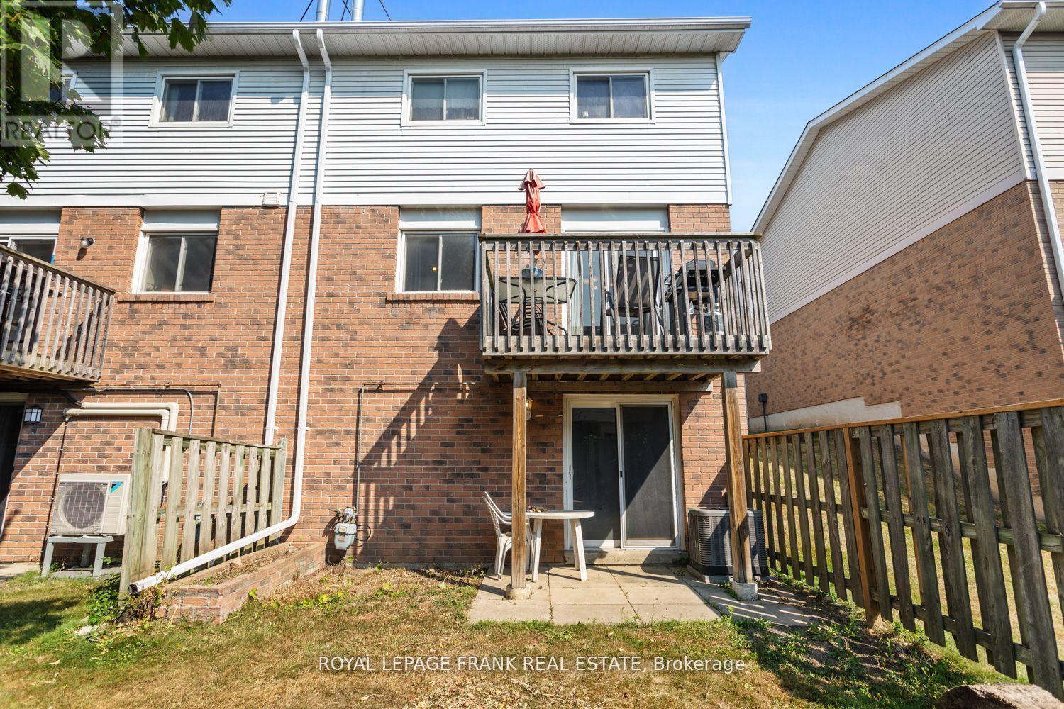 












42 - 700 HARMONY ROAD N

,
Oshawa (Pinecrest),




Ontario
L1K1S2

