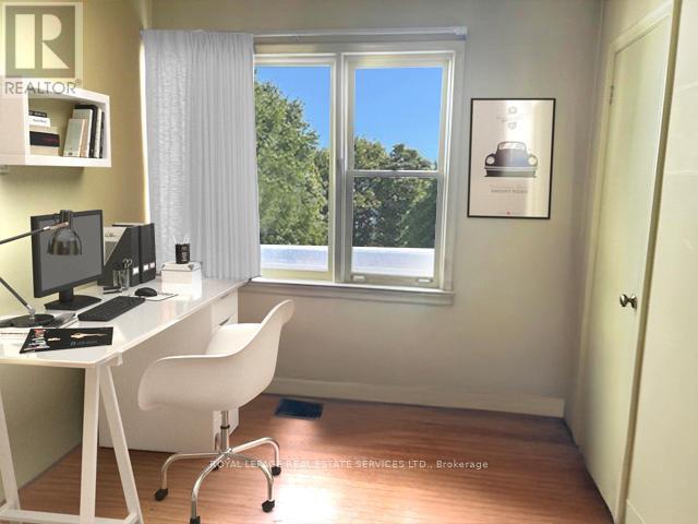 












11 STOCKBRIDGE AVENUE

,
Toronto,




Ontario
M8Z4M6


