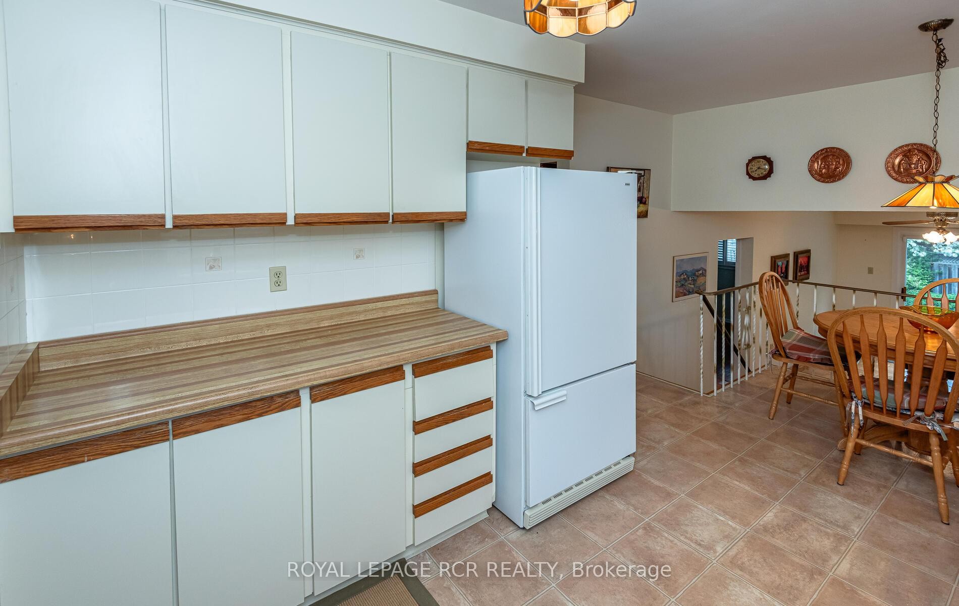 









231


Stouffer

Street,
Whitchurch-Stouffville,




ON
L4A 4Y8

