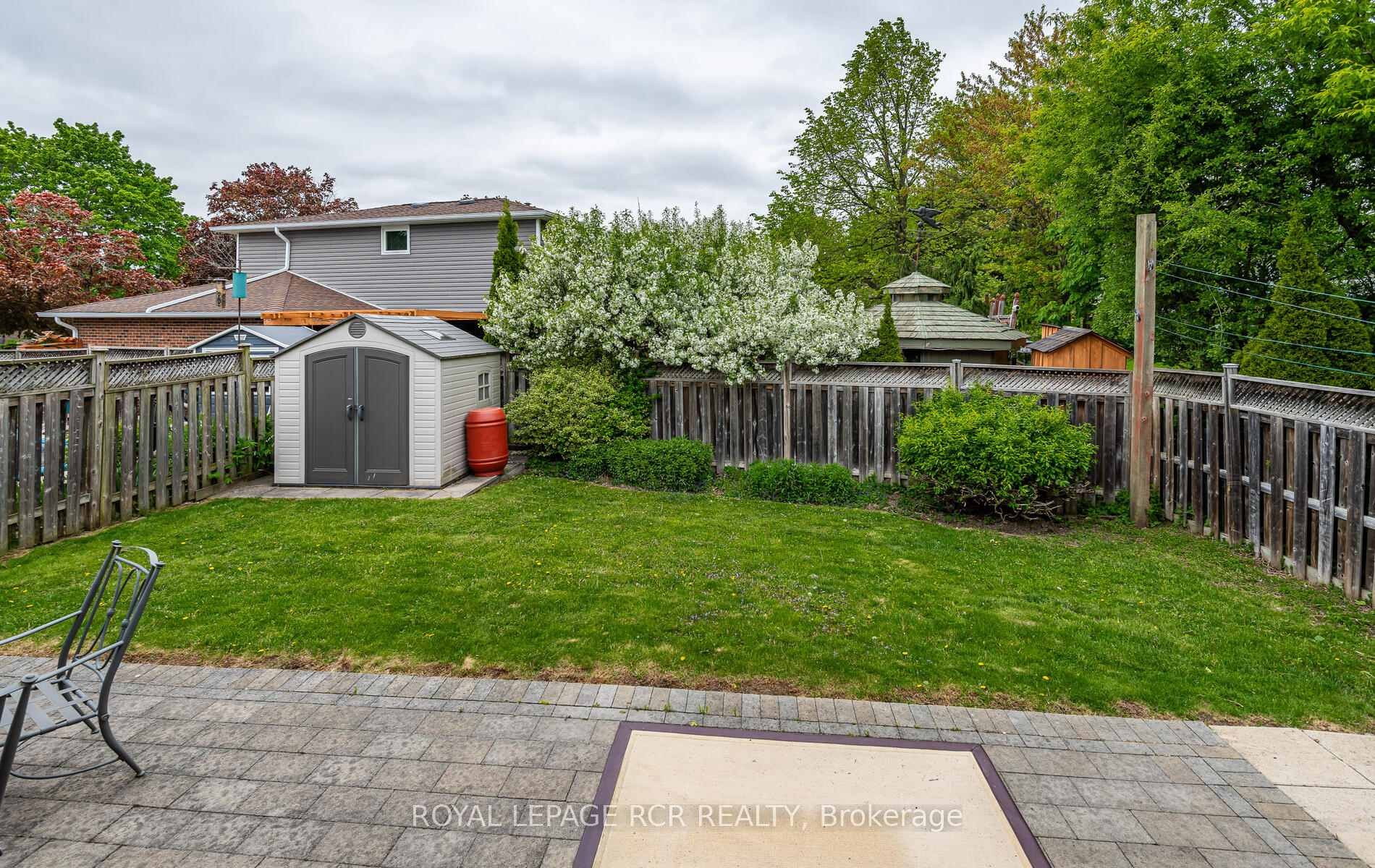 









231


Stouffer

Street,
Whitchurch-Stouffville,




ON
L4A 4Y8

