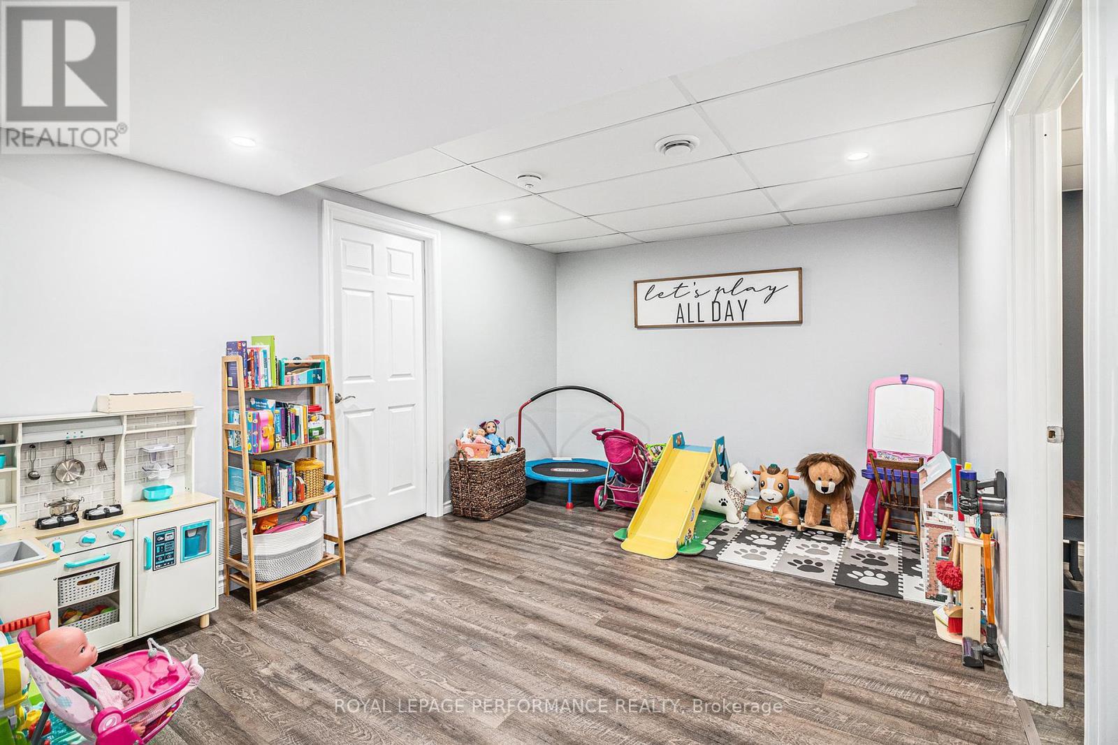












66 FRONT STREET

,
North Stormont,




Ontario
K0C1K0

