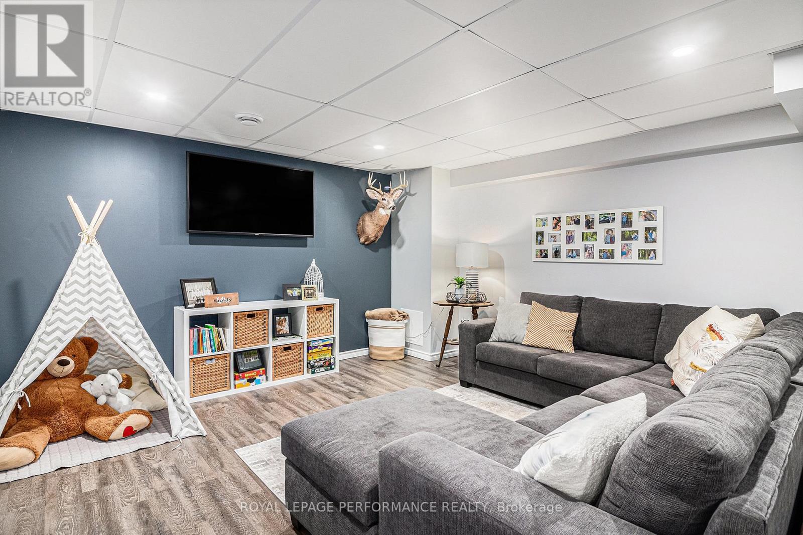 












66 FRONT STREET

,
North Stormont,




Ontario
K0C1K0

