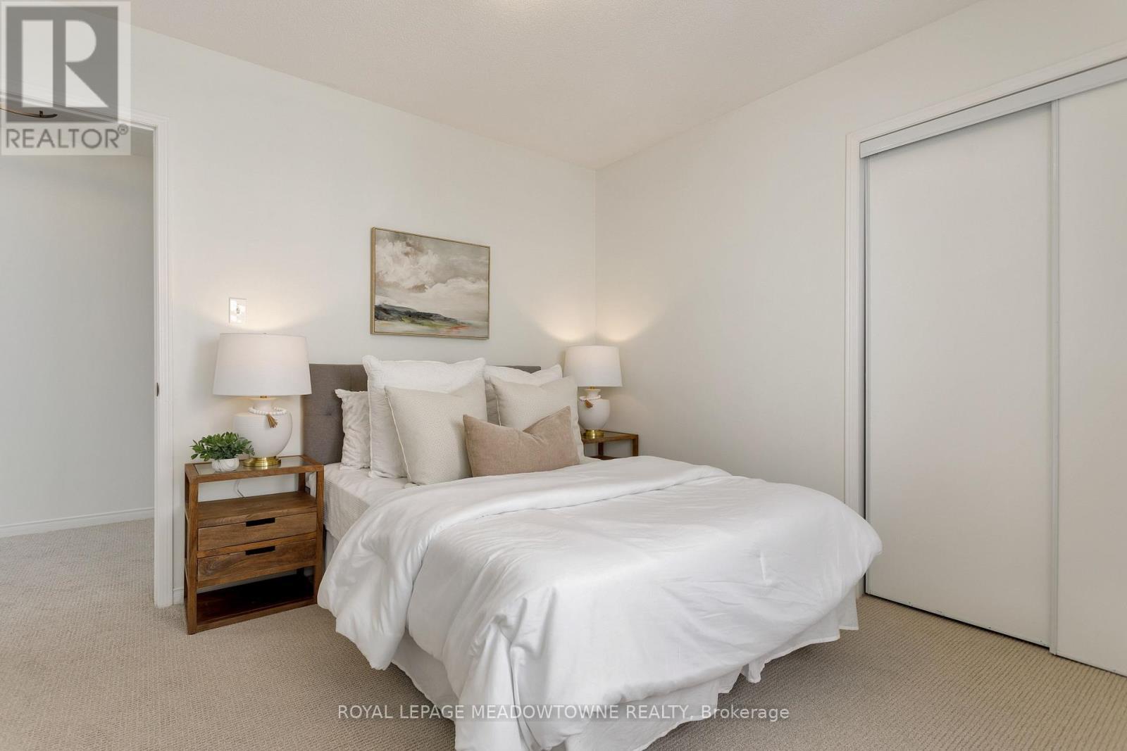 












1083 EASTERBROOK CRESCENT

,
Milton,




Ontario
L9T0C3

