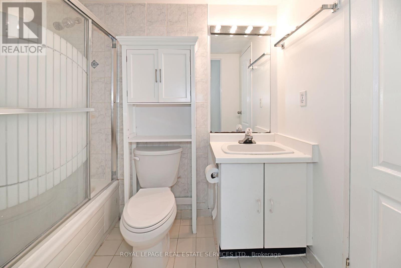 












1411 - 3077 WESTON ROAD

,
Toronto,




Ontario
M9M3A1

