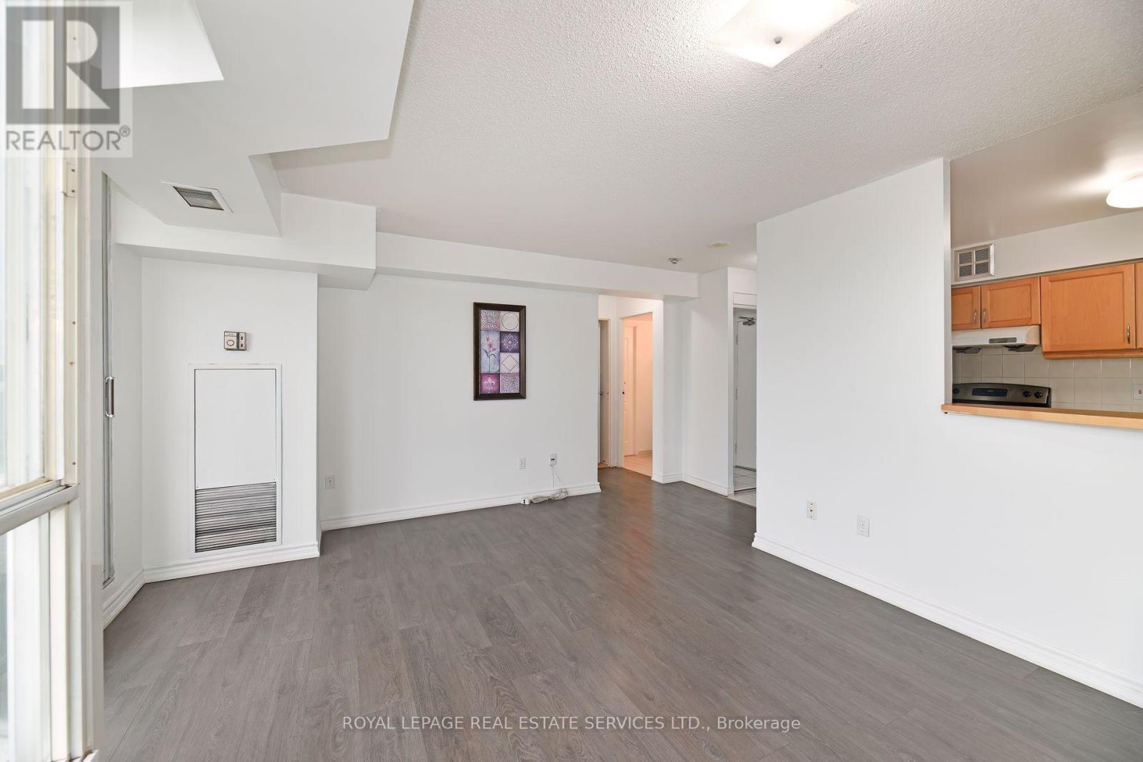 












1411 - 3077 WESTON ROAD

,
Toronto,




Ontario
M9M3A1

