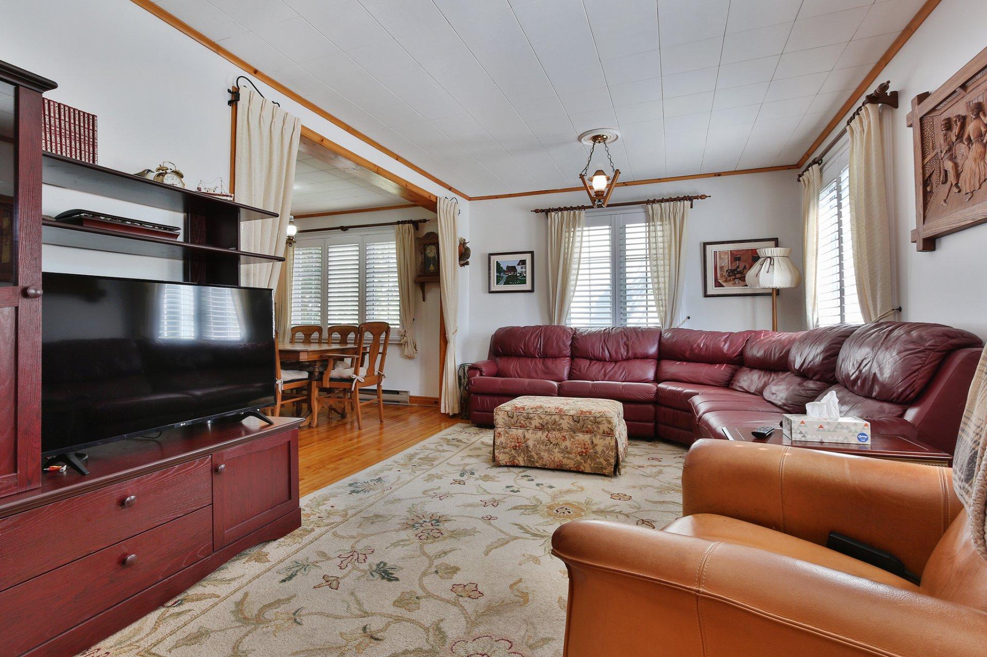 









124


Boul. Marie-Victorin

,
Candiac,




QC
J5R1C6

