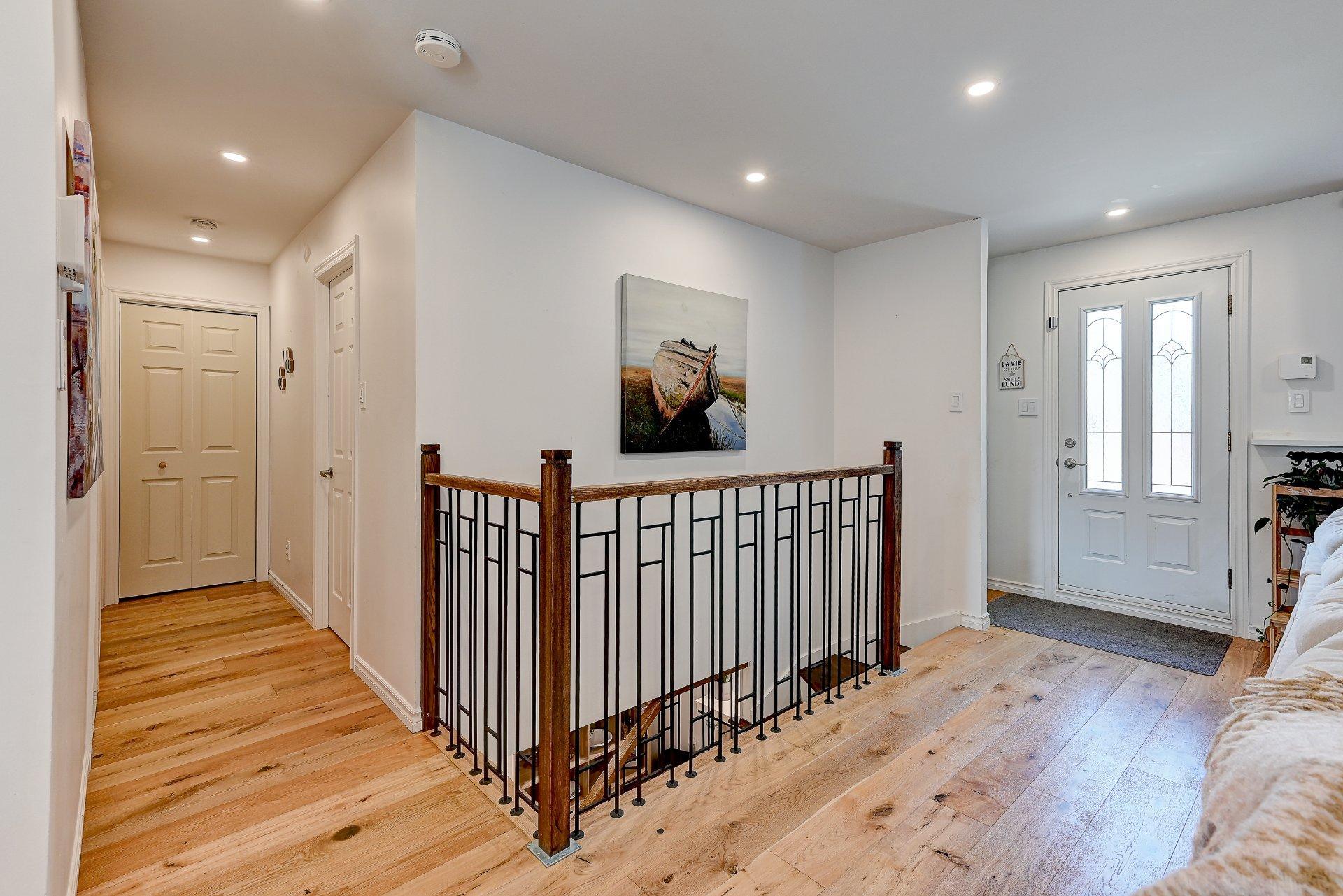 









1185


Rue Théberge

,
Brossard,




QC
J4W2N2

