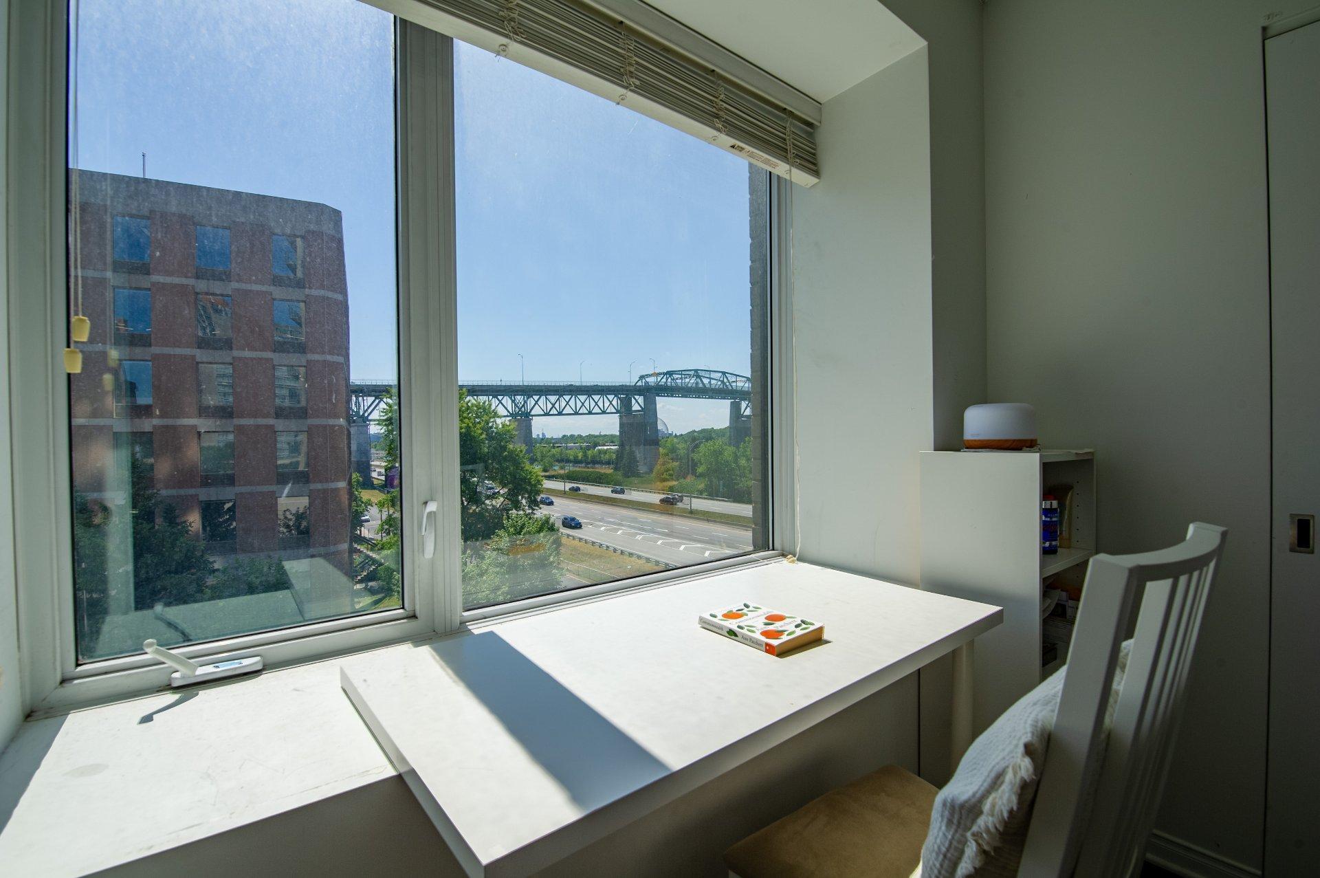 









15


Boul. La Fayette

, 601,
Longueuil (Le Vieux-Longueuil),




QC
J4X3A1

