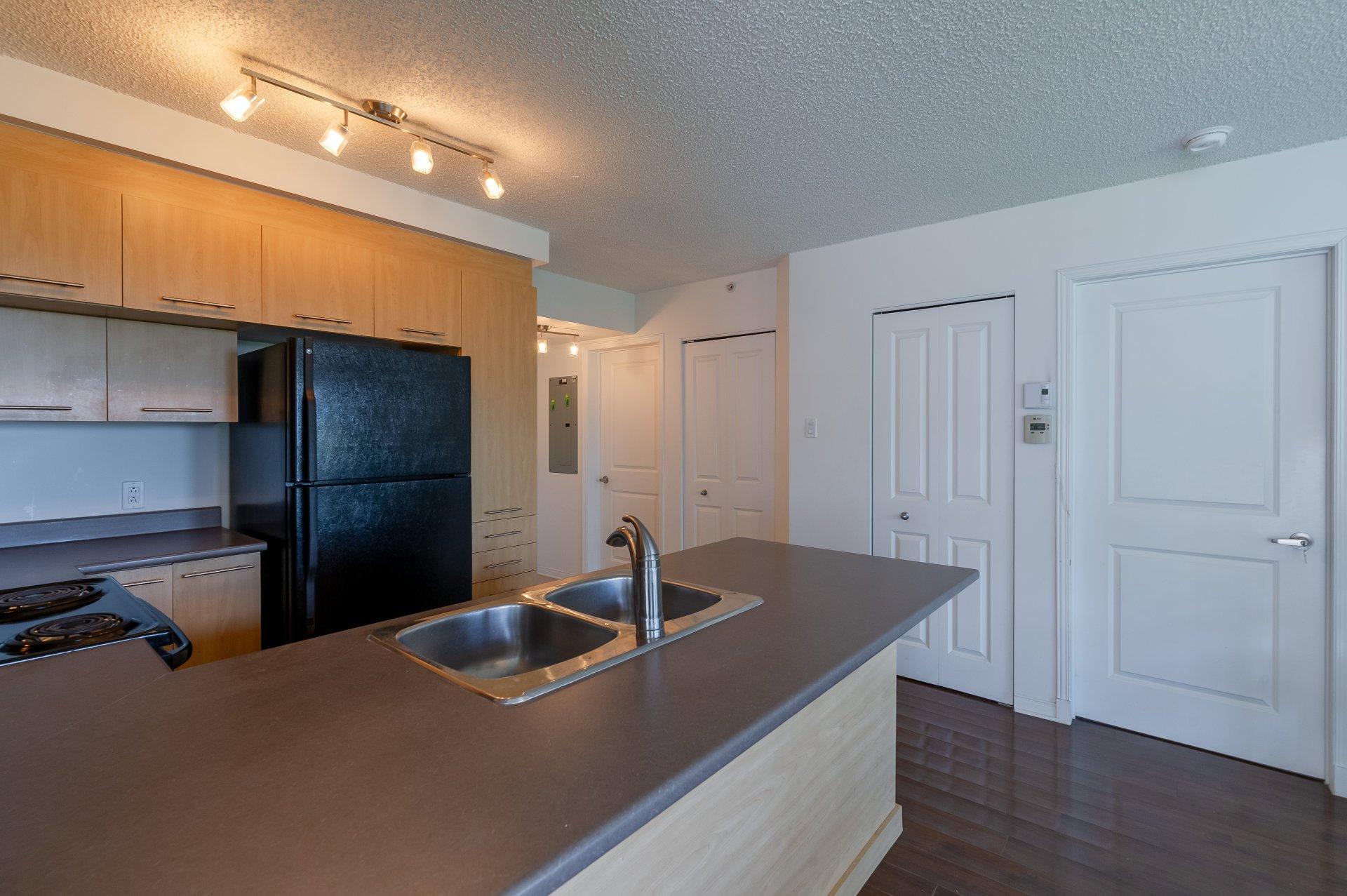 









15


Boul. La Fayette

, 601,
Longueuil (Le Vieux-Longueuil),




QC
J4X3A1

