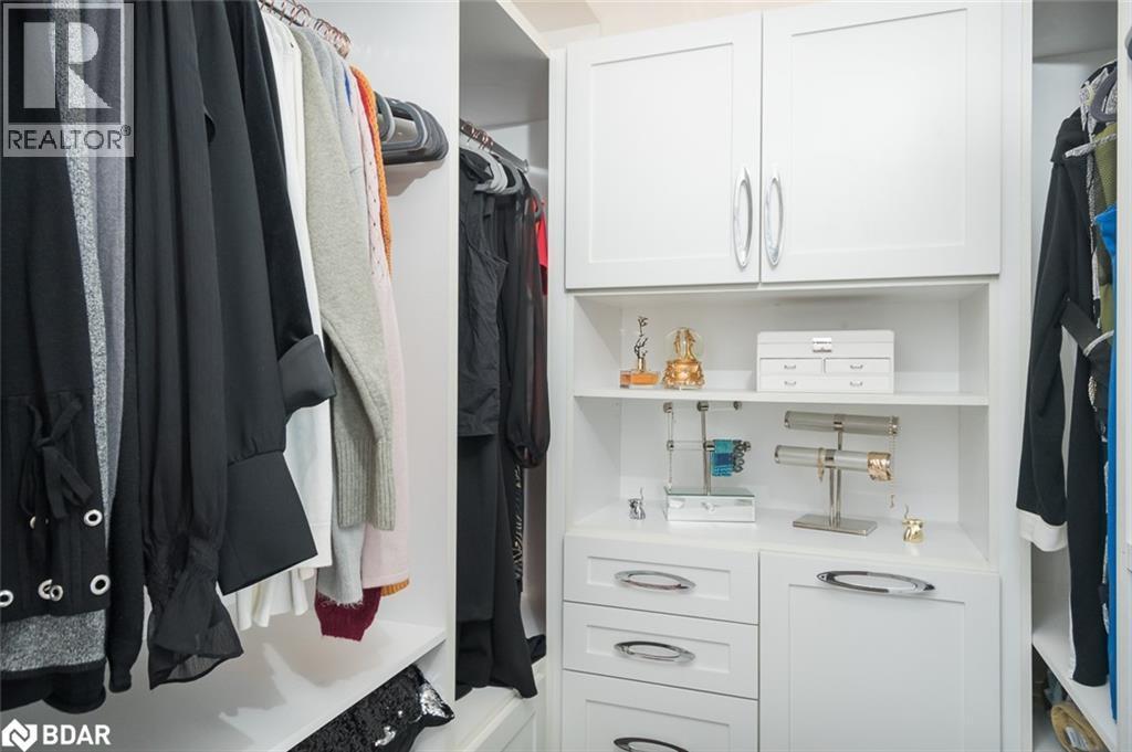 












229 BELMORE Court

,
Milton,




Ontario
L9E1H5

