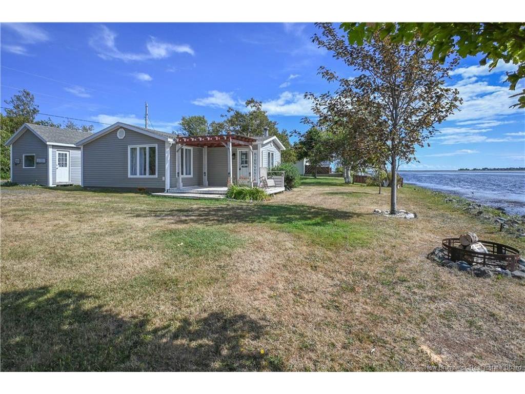 









22


rue des Chalets

ST,
Inkerman Ferry,




NB
E8P 1V8

