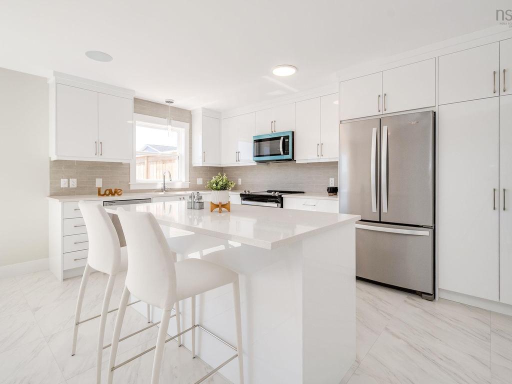 












230 Higgins Avenue

,
Beechville,




NS
B3T 0N3

