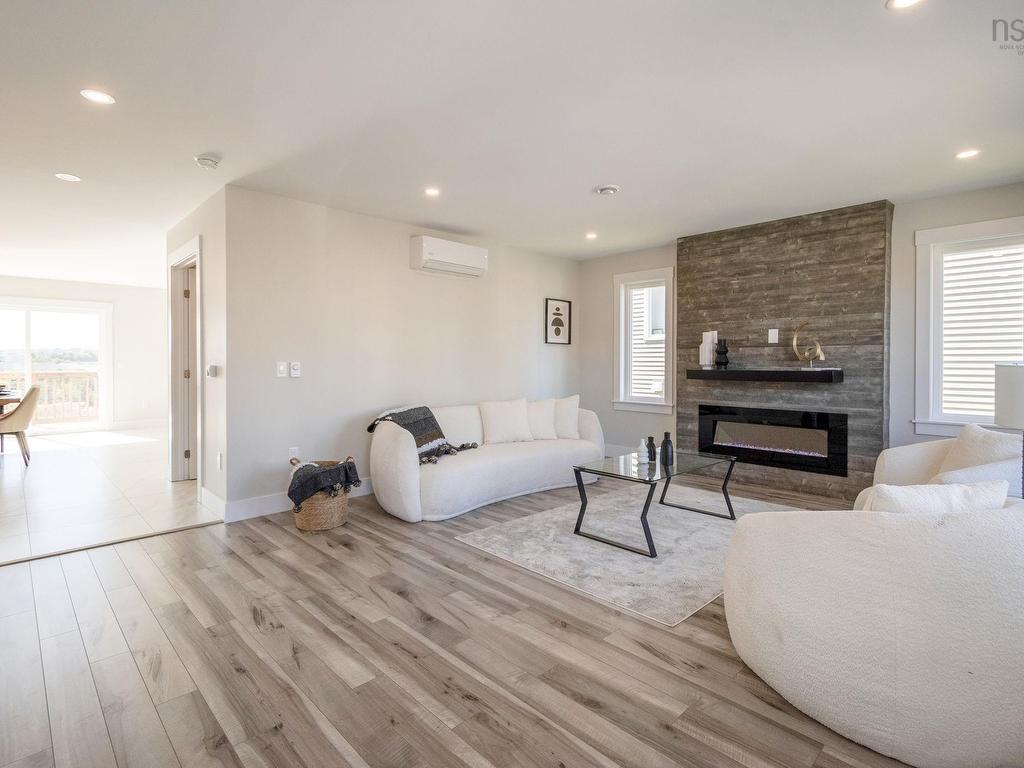 












230 Higgins Avenue

,
Beechville,




NS
B3T 0N3

