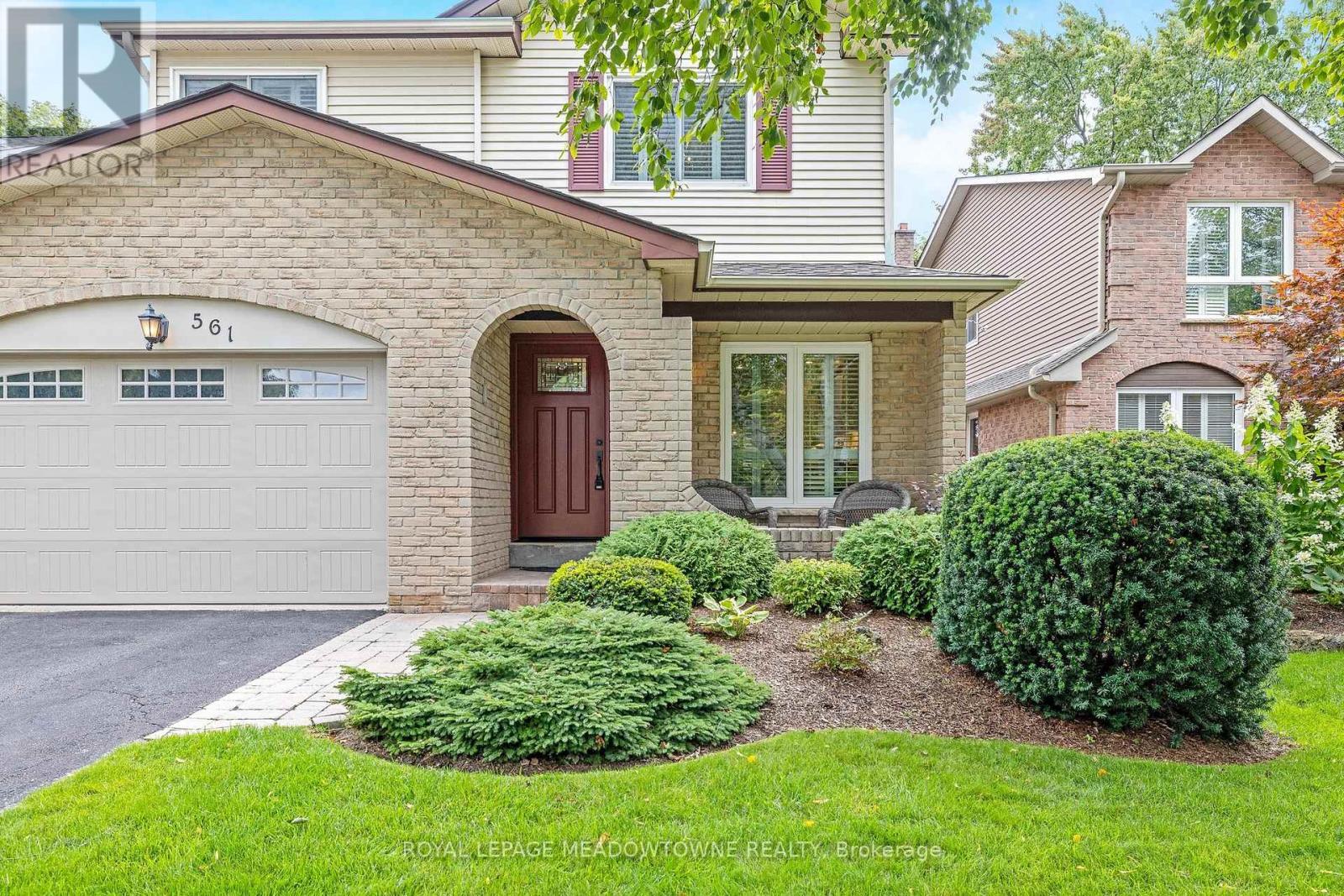 












561 HAWTHORNE CRESCENT

,
Milton,




Ontario
L9T4P8

