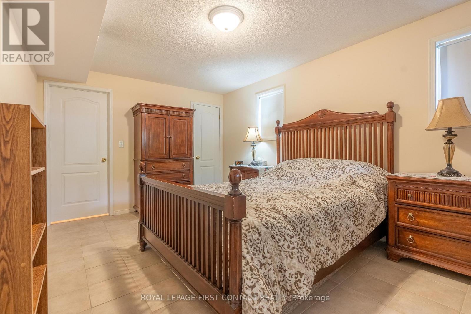 












104 - 117 EDGEHILL DRIVE

,
Barrie,




Ontario
L4N1L9

