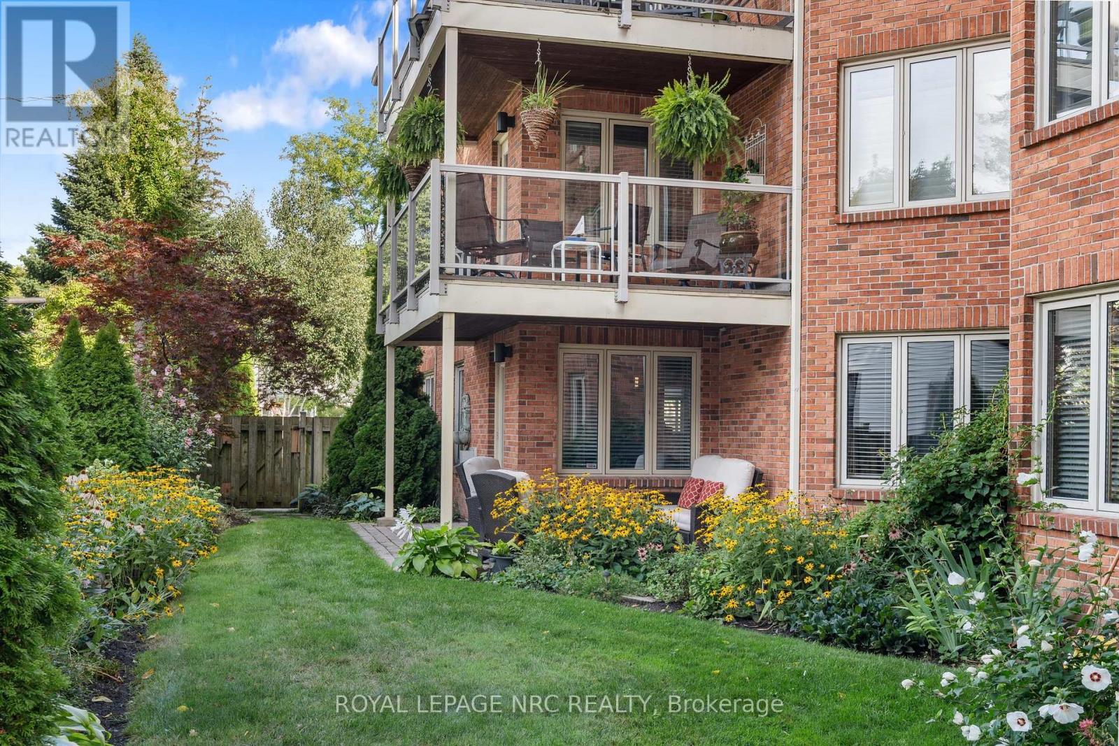 












101 - 55 MAIN STREET

,
St. Catharines (Port Dalhousie),




Ontario
L2N4T8

