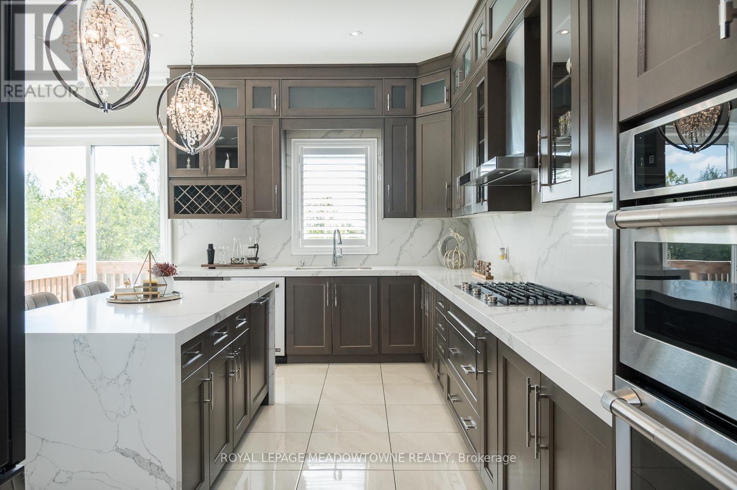 












229 BELMORE COURT

,
Milton,




Ontario
L9E1H5

