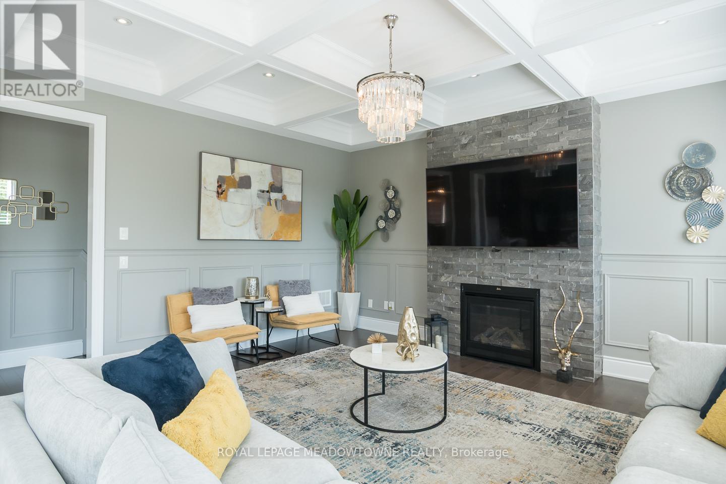 












229 BELMORE COURT

,
Milton,




Ontario
L9E1H5


