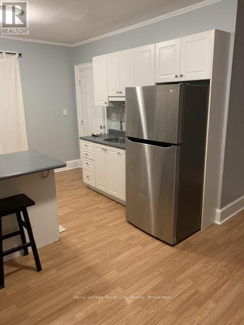 












81 EDINBURGH ROAD N

,
Guelph (Downtown),




Ontario
N1H5R2

