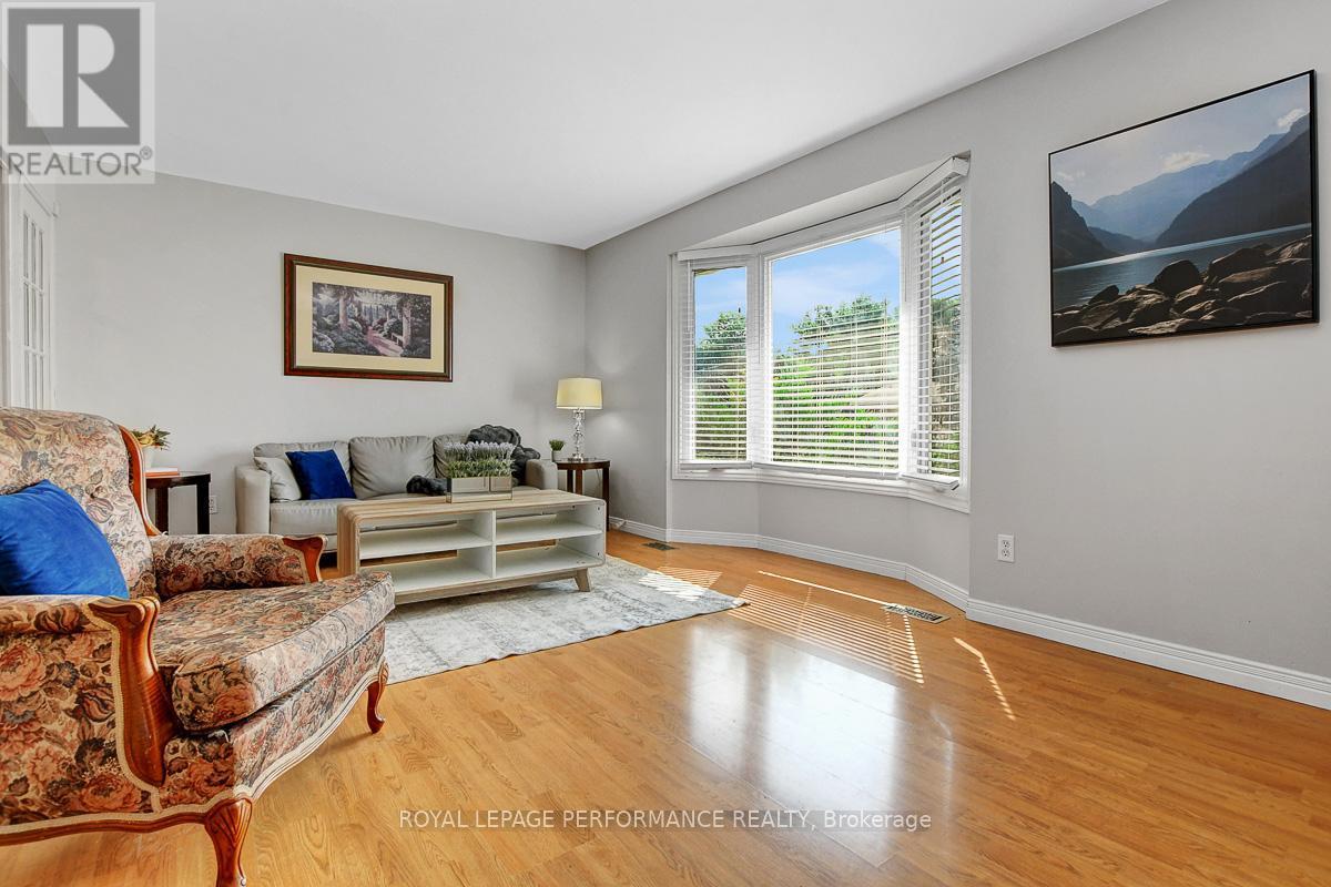 












124 DES PINS STREET

,
Russell,




Ontario
K4R1C5

