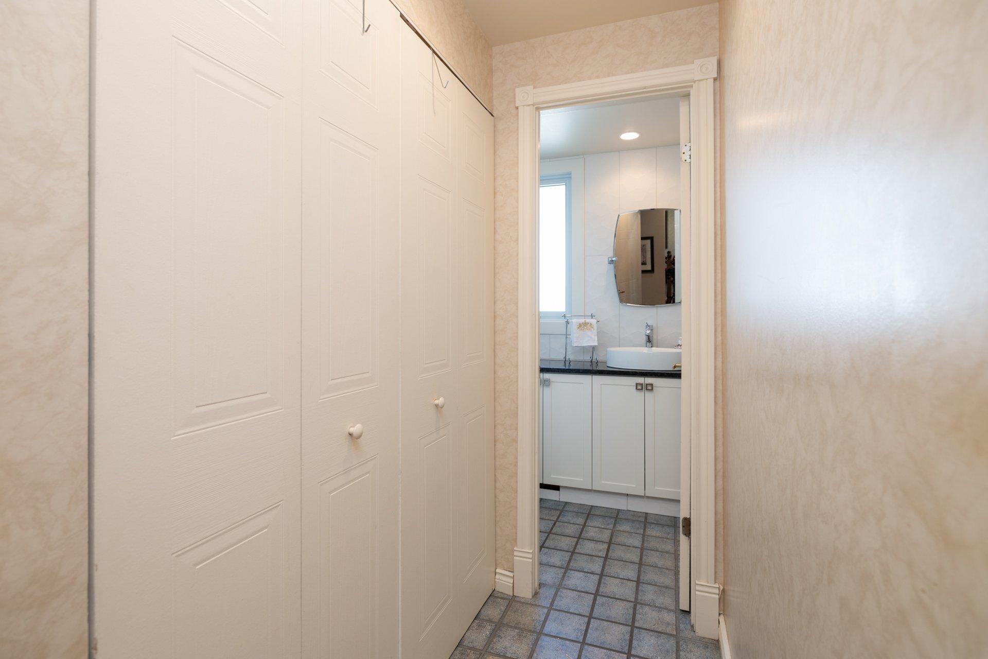 









458


Rue Roumefort

,
Montréal (L'Île-Bizard/Sainte-Geneviève),




QC
H9C2S6

