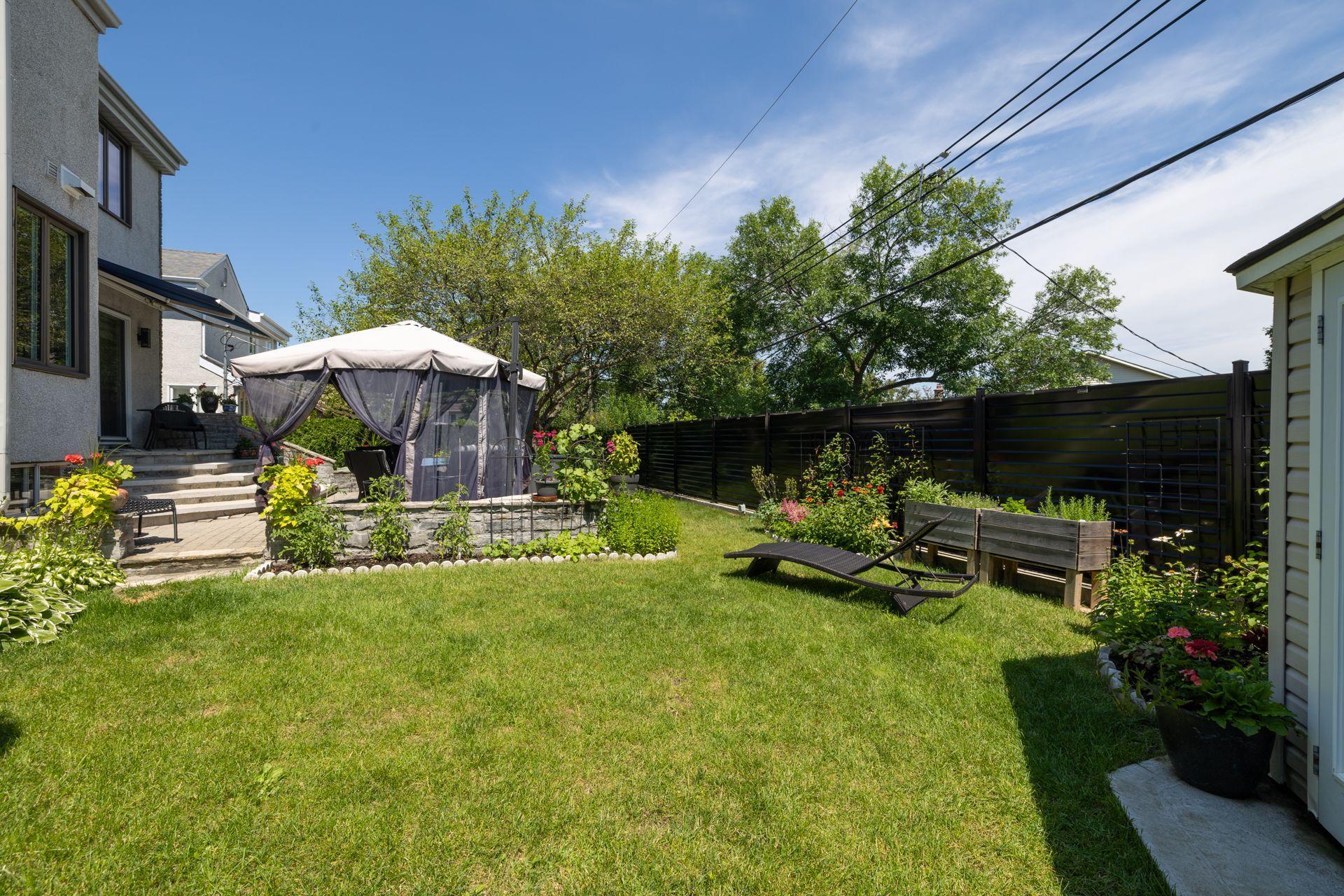 









458


Rue Roumefort

,
Montréal (L'Île-Bizard/Sainte-Geneviève),




QC
H9C2S6

