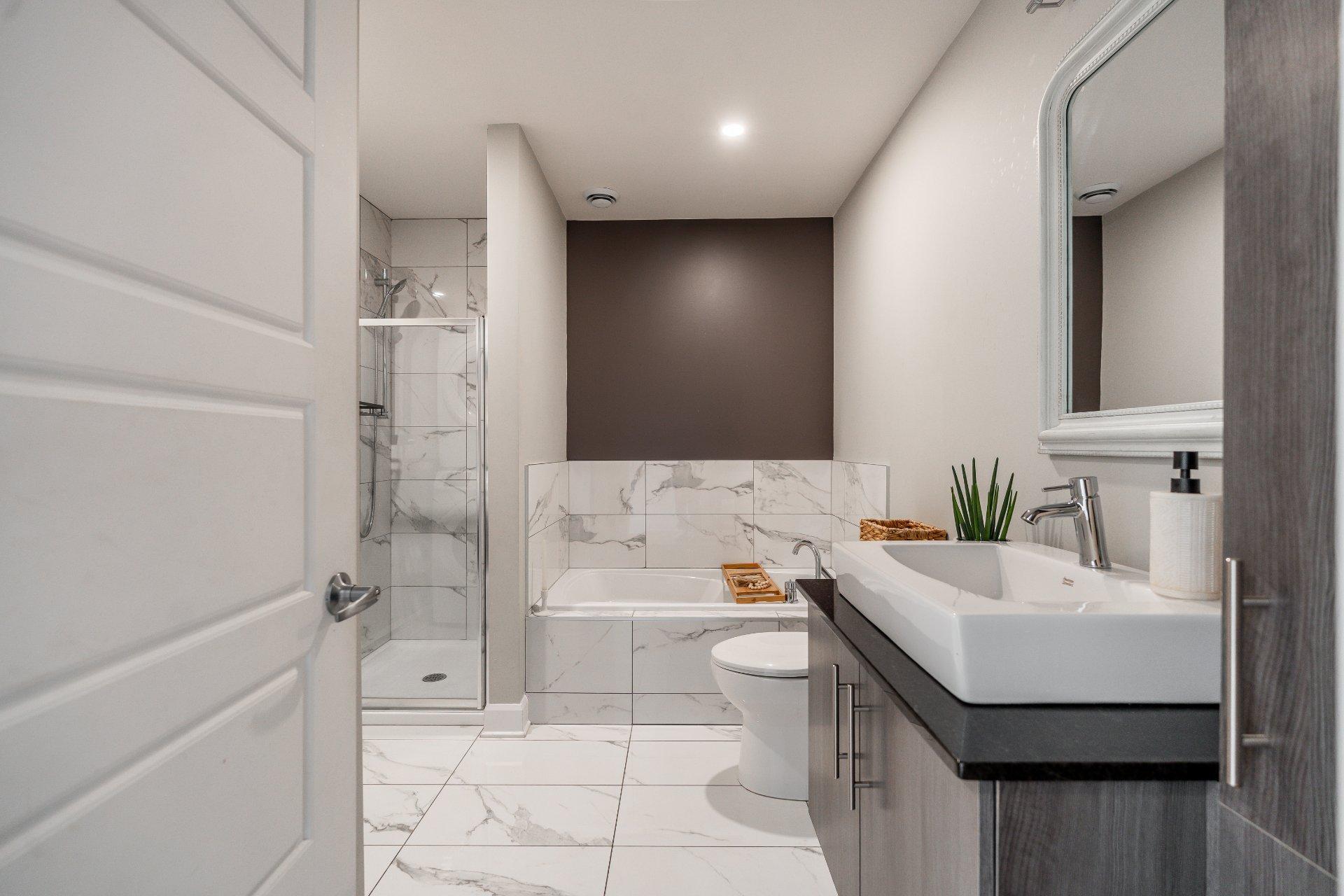 









14501


Rue Bernard-Geoffrion

, C100,
Montréal (Rivière-des-Prairies/Pointe-aux-Trembles),




QC
H1A0B9

