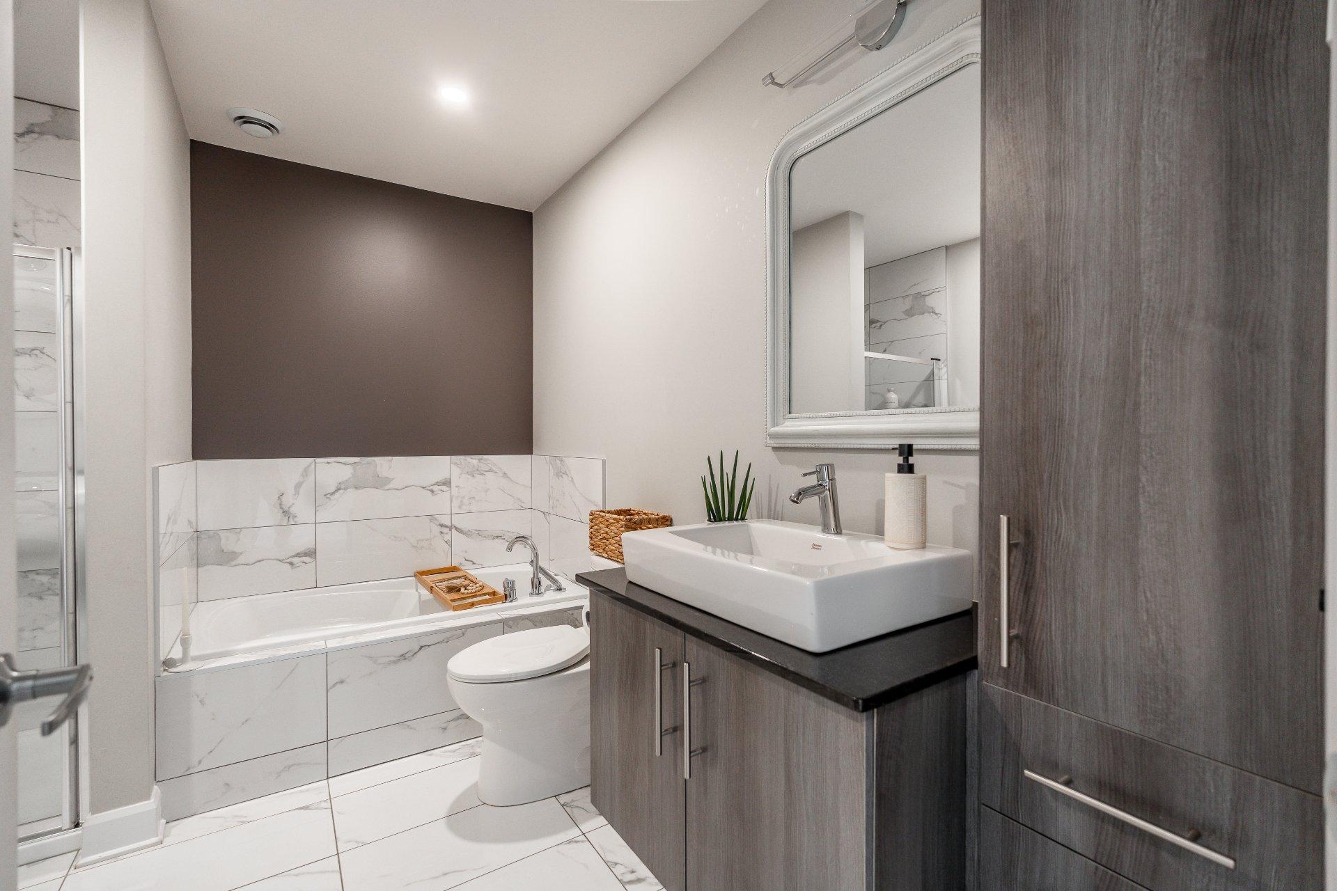 









14501


Rue Bernard-Geoffrion

, C100,
Montréal (Rivière-des-Prairies/Pointe-aux-Trembles),




QC
H1A0B9

