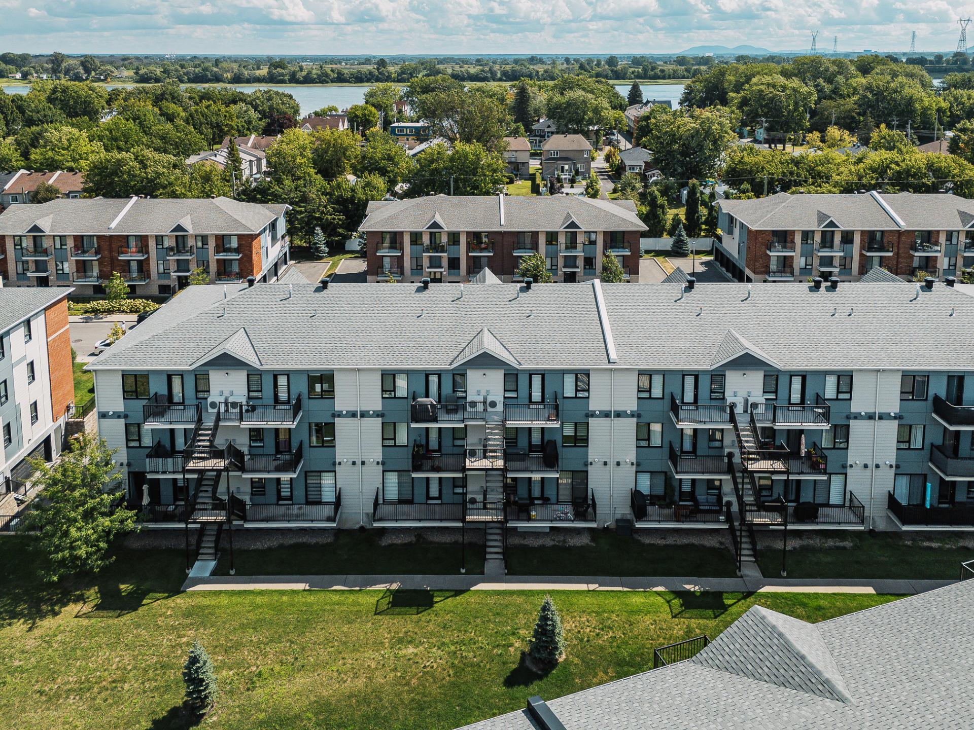 









14501


Rue Bernard-Geoffrion

, C100,
Montréal (Rivière-des-Prairies/Pointe-aux-Trembles),




QC
H1A0B9

