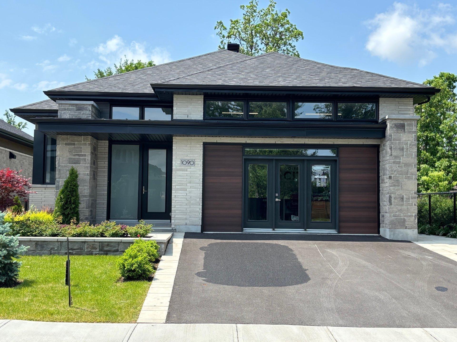 









1090


Rue Jean-Vallerand

,
Boucherville,




QC
J4B0H5

