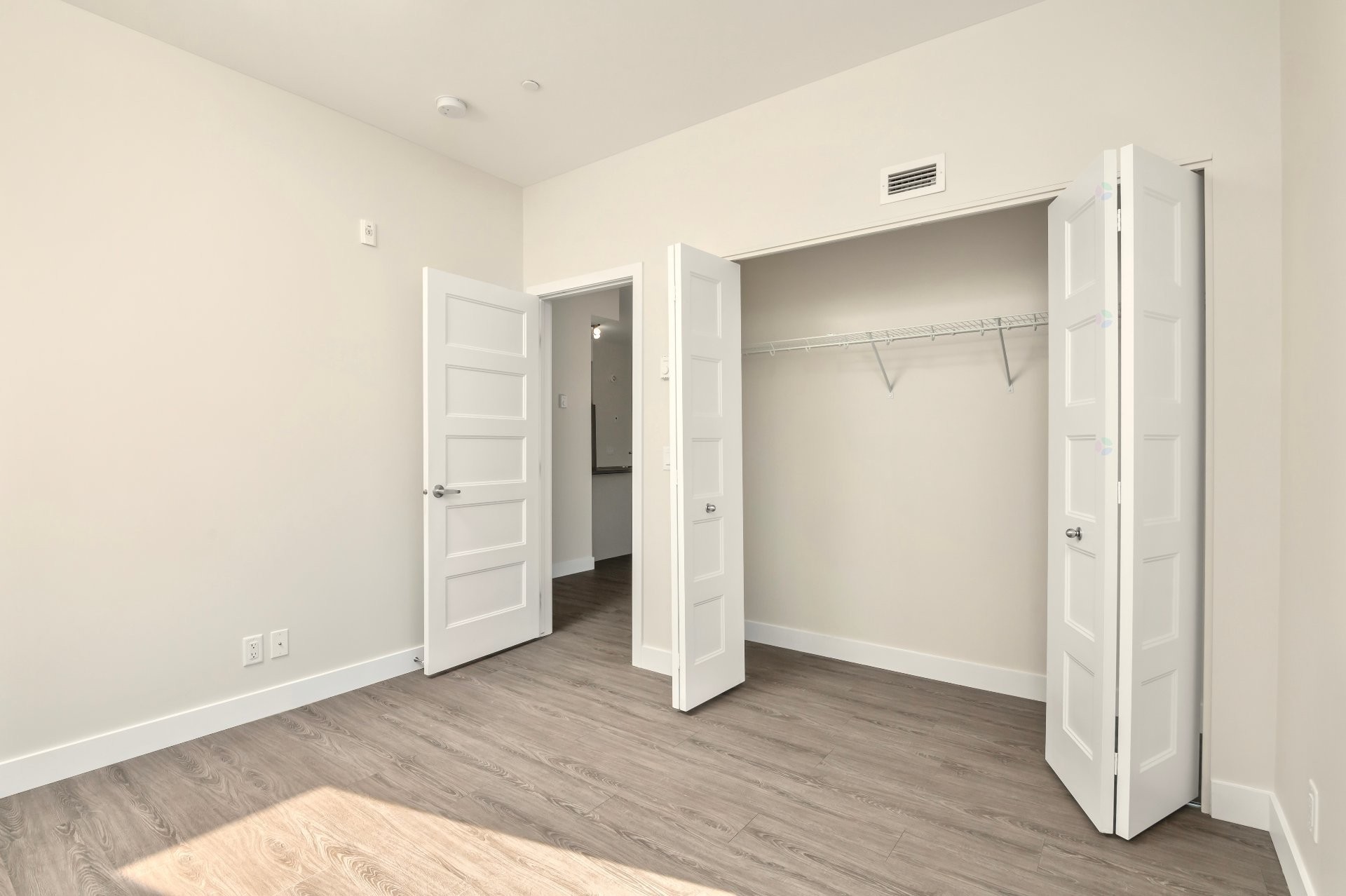 









6


Rue du Curé-André-Préseault

, 204,
Gatineau (Gatineau),




QC
J8T6N8

