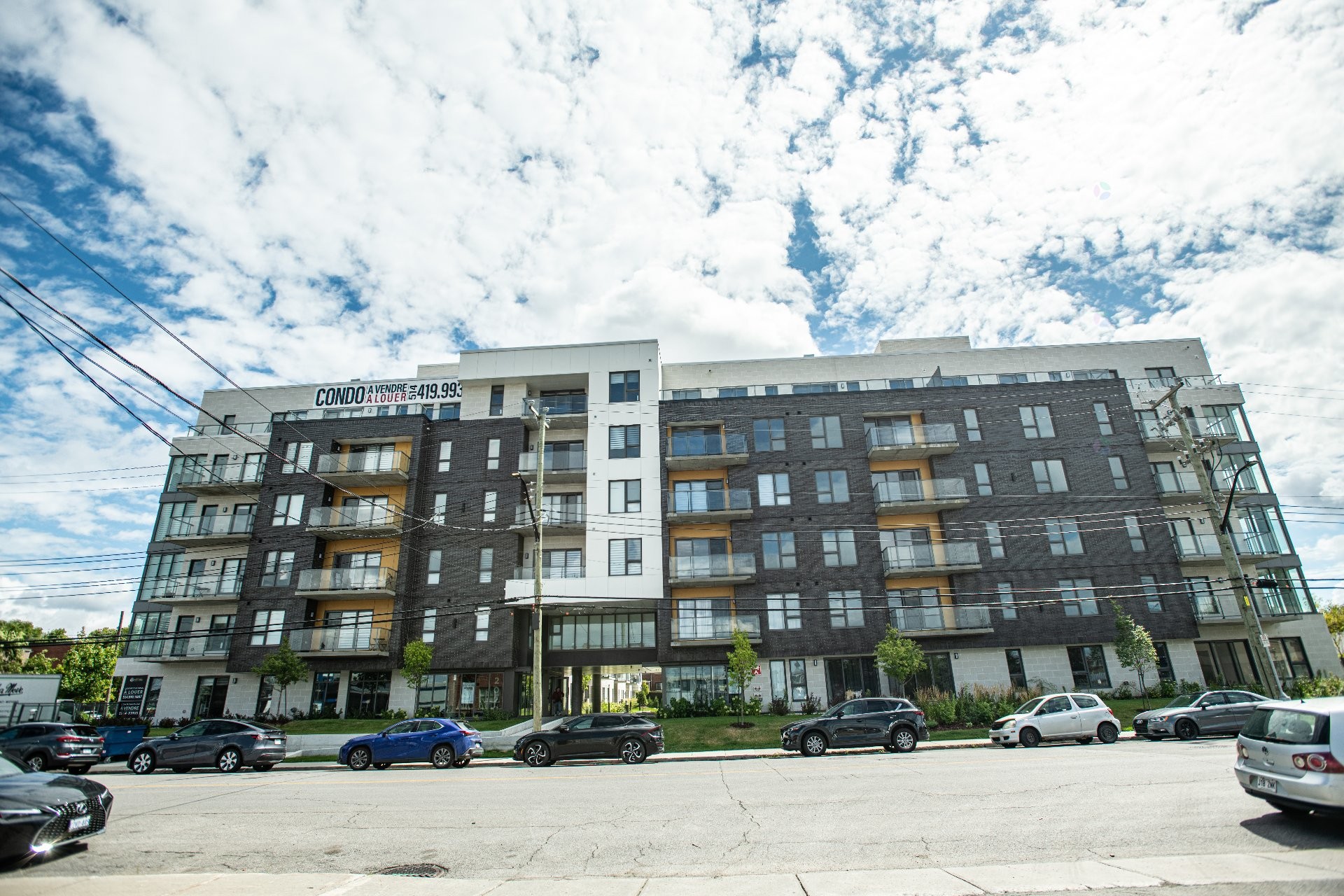 









2030


Rue Lucien-Thimens

, 112,
Montréal (Saint-Laurent),




QC
H4R0T2

