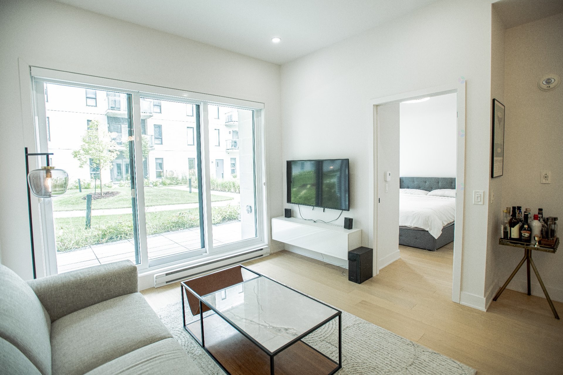 









2030


Rue Lucien-Thimens

, 112,
Montréal (Saint-Laurent),




QC
H4R0T2

