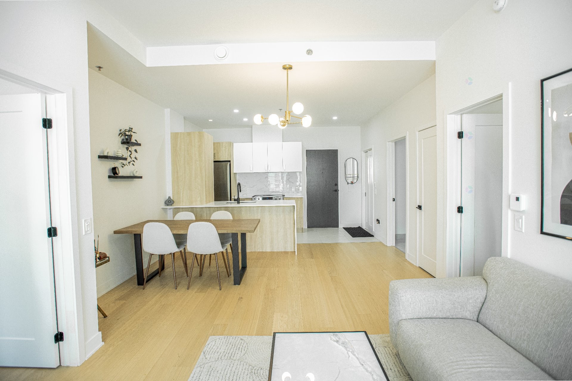 









2030


Rue Lucien-Thimens

, 112,
Montréal (Saint-Laurent),




QC
H4R0T2

