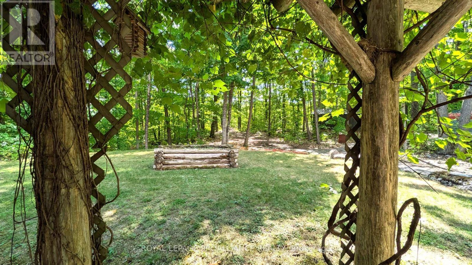 












145 MAPLE ROAD

,
Marmora and Lake (Marmora Ward),




Ontario
K0K2M0

