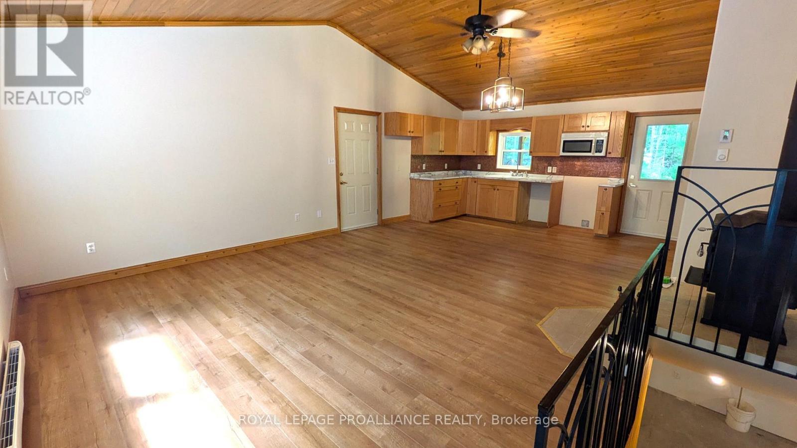












145 MAPLE ROAD

,
Marmora and Lake (Marmora Ward),




Ontario
K0K2M0

