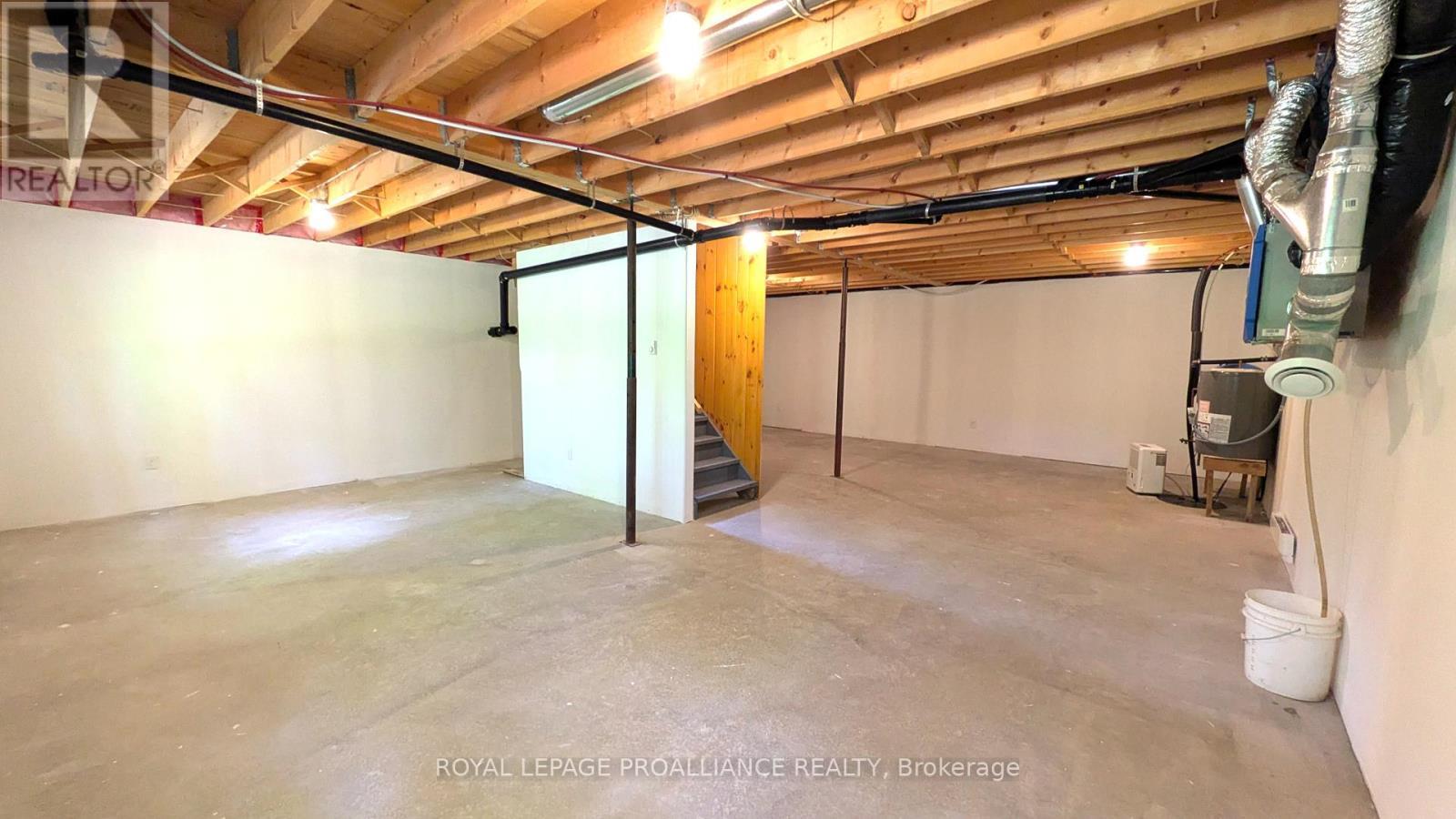 












145 MAPLE ROAD

,
Marmora and Lake (Marmora Ward),




Ontario
K0K2M0

