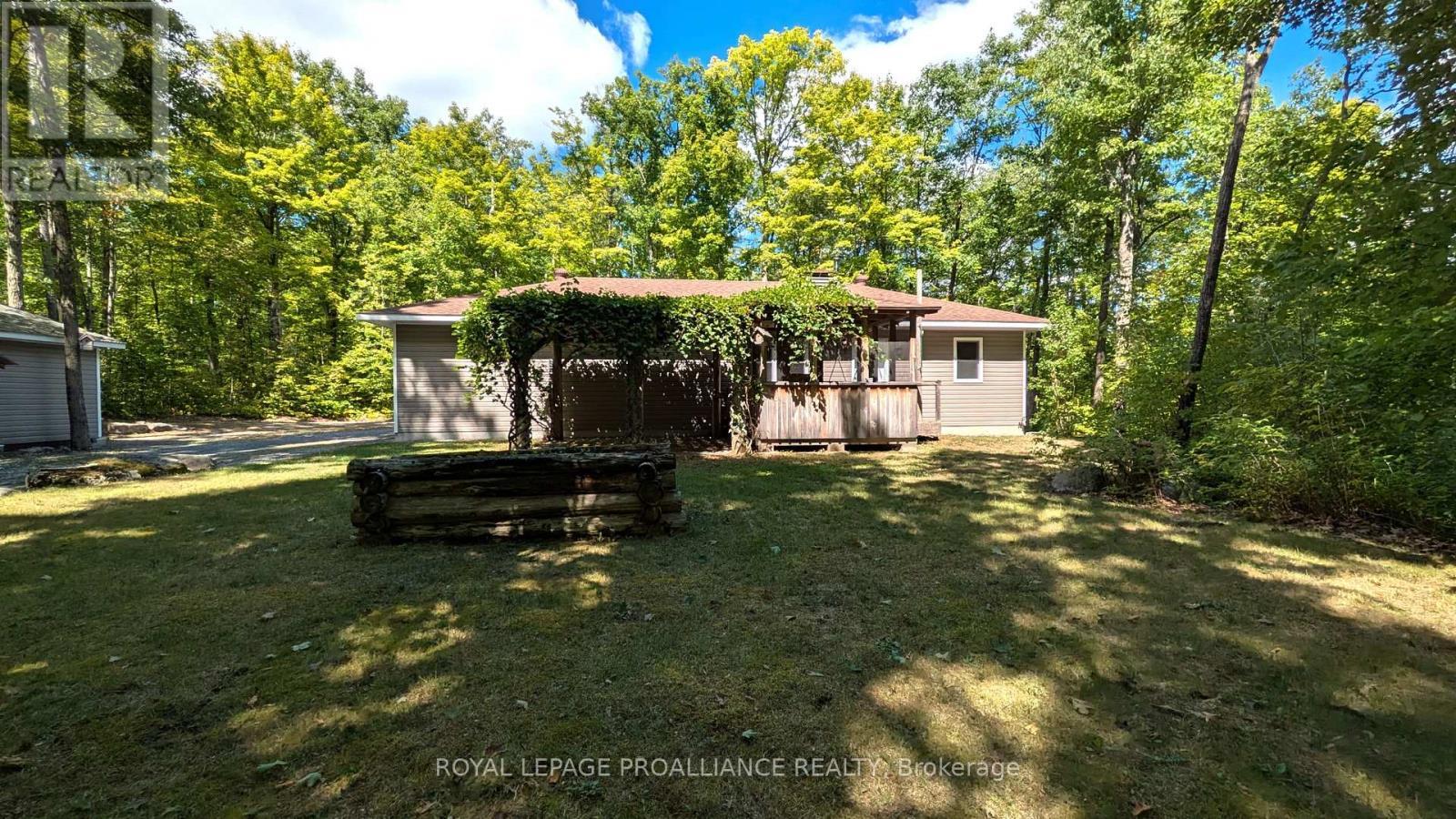 












145 MAPLE ROAD

,
Marmora and Lake (Marmora Ward),




Ontario
K0K2M0

