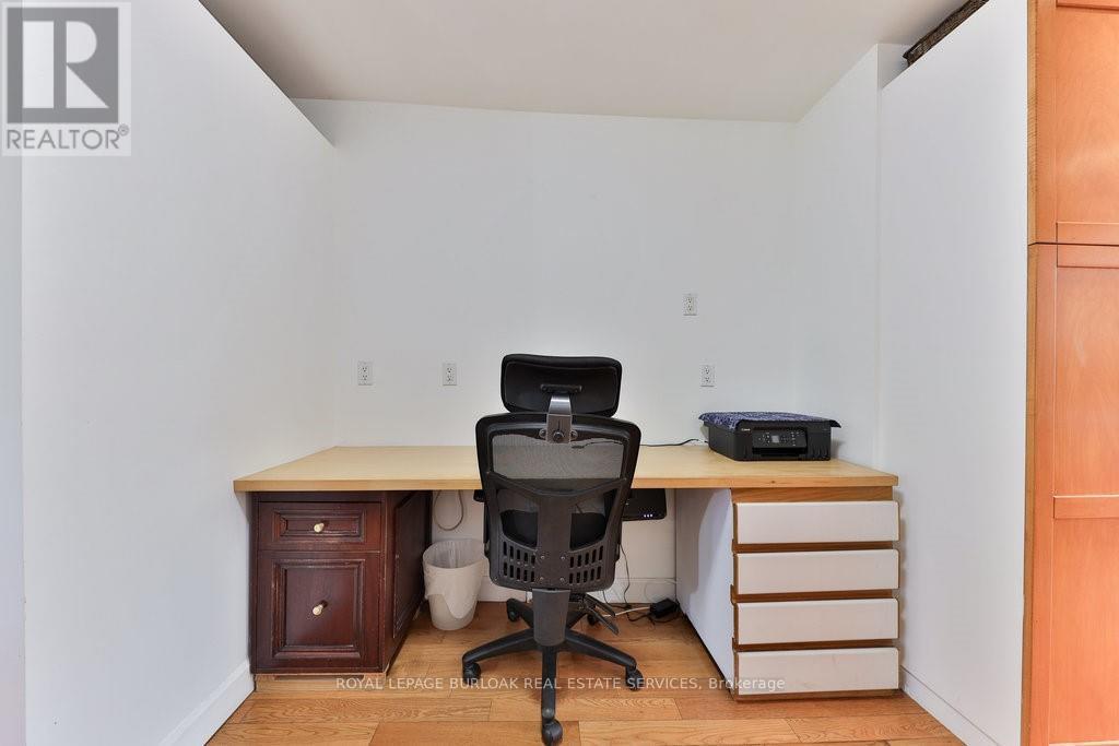 












39 TWENTY FOURTH STREET

,
Toronto,




Ontario
M8V3N3

