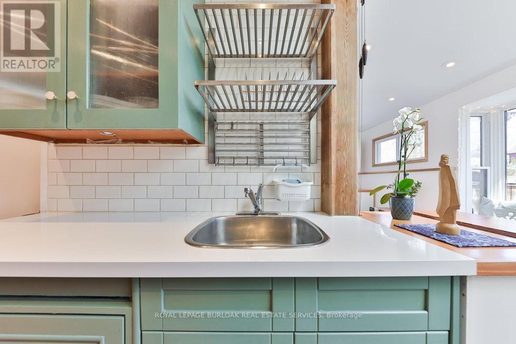 












39 TWENTY FOURTH STREET

,
Toronto,




Ontario
M8V3N3

