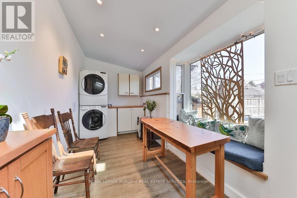 












39 TWENTY FOURTH STREET

,
Toronto,




Ontario
M8V3N3

