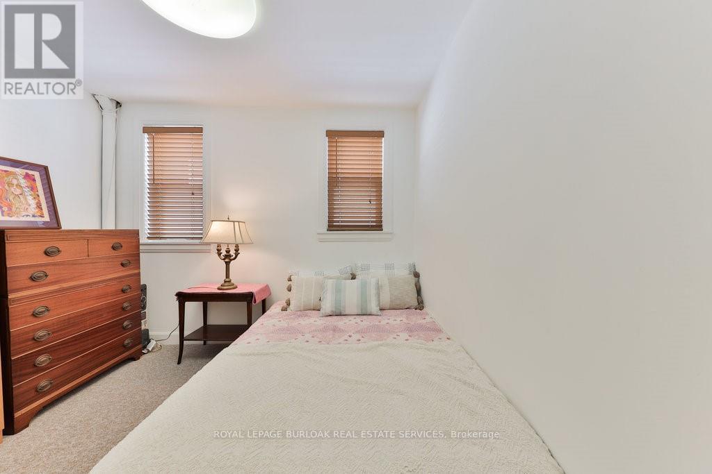 












39 TWENTY FOURTH STREET

,
Toronto,




Ontario
M8V3N3

