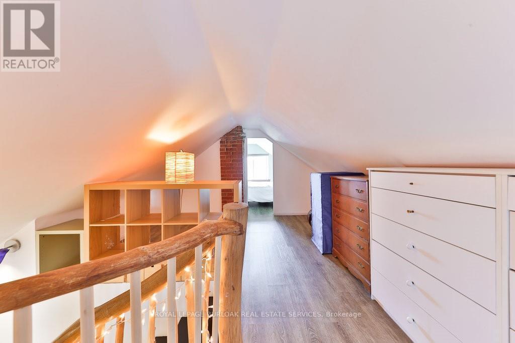 












39 TWENTY FOURTH STREET

,
Toronto,




Ontario
M8V3N3

